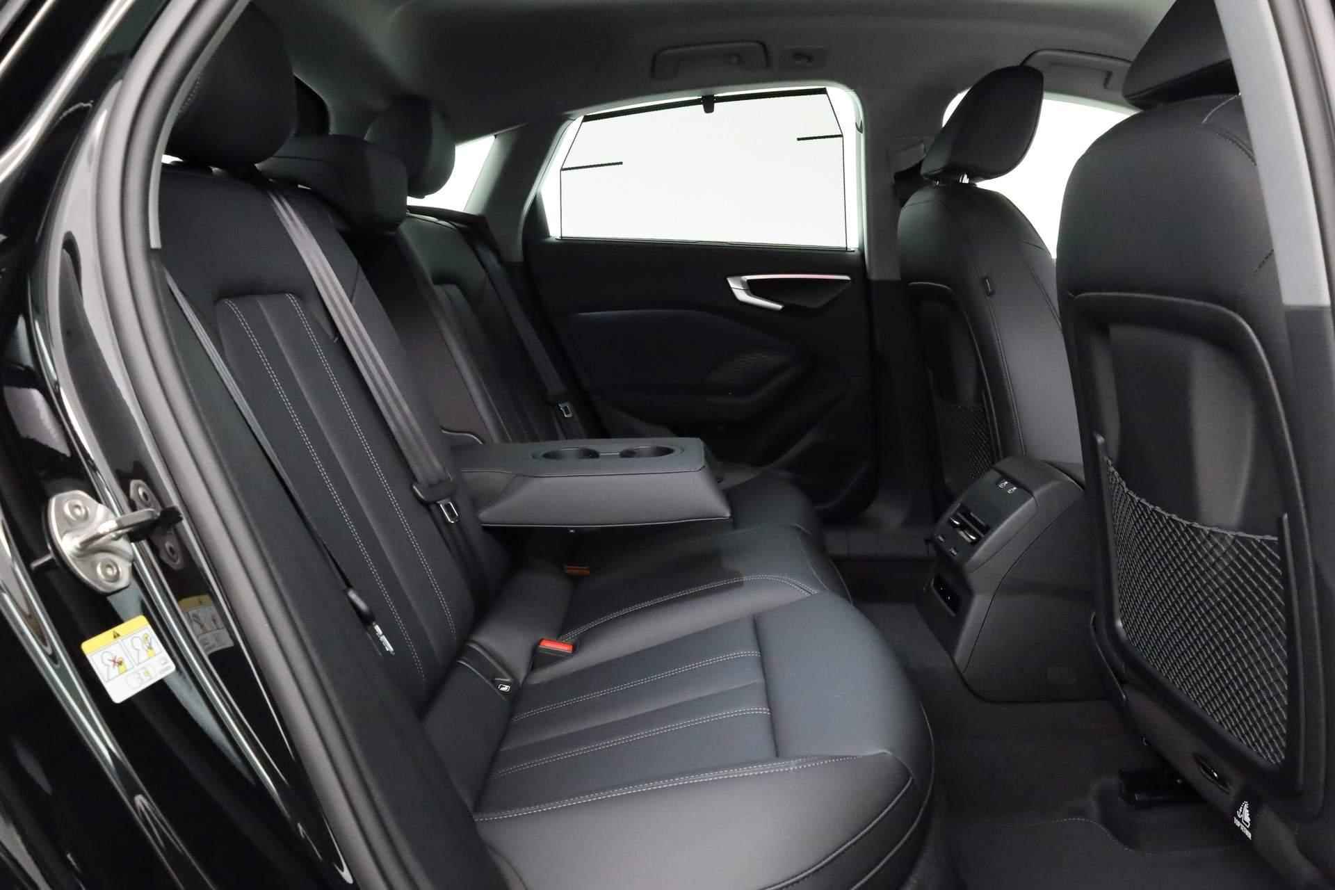 Audi A5 Limousine  35 TFSI 150PK Advanced edition | Stoelen voor, elekt. verstelb. | Standaardst zwart leder-kunstl | Ambiente lichtpakket plus - 41/43