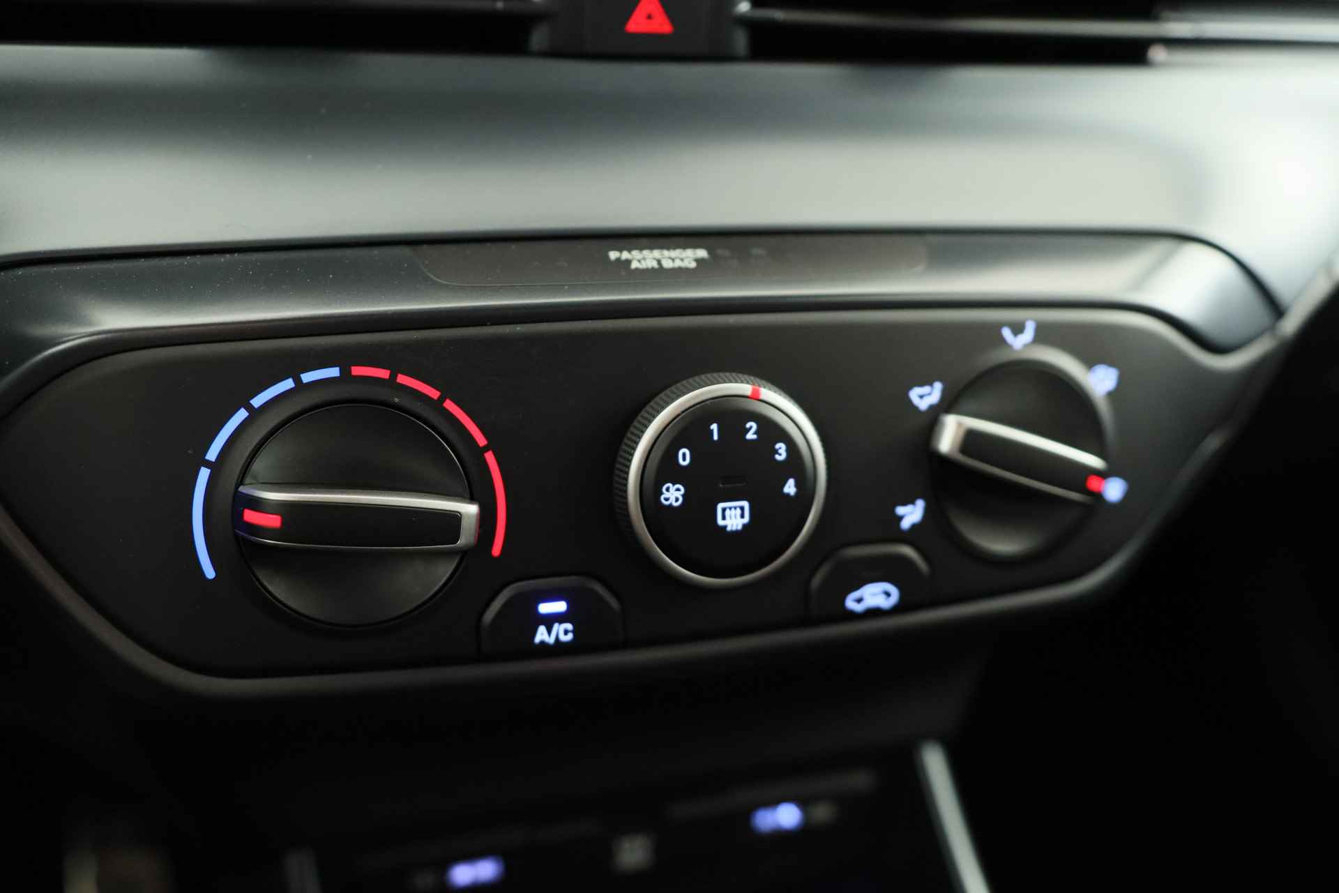 Hyundai i20 1.0 T-GDI N Line | Navigatie | Camera | Airco | BLIS | Cruise | DAB+ | Lichtmetalen Velgen - 15/38
