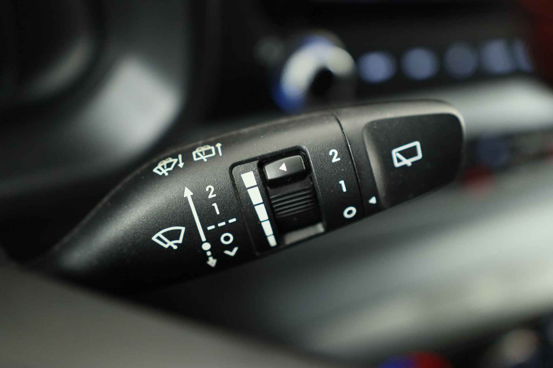 Hyundai i20 1.0 T-GDI N Line | Navigatie | Camera | Airco | BLIS | Cruise | DAB+ | Lichtmetalen Velgen - 35/38