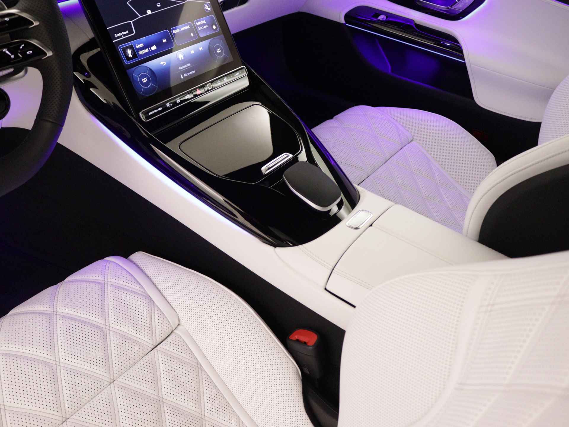 Mercedes-Benz SL-Klasse Roadster 43 | V8 Stylingpakket exterieur | AMG High Performance remsysteem | Veiligheidsgordels nevagrijs | AMG Nightpakket |  Remklauwen zilver | ENERGIZING-pakket plus | Memorypakket | Burmester Surround Sound systeem | - 12/42