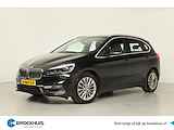 BMW 2 Serie Active Tourer 218i High Executive Luxury Line | Trekhaak Afn | HUD | Leder | Sportstoelen | Led | Stoelverwarming | Dealer Onder