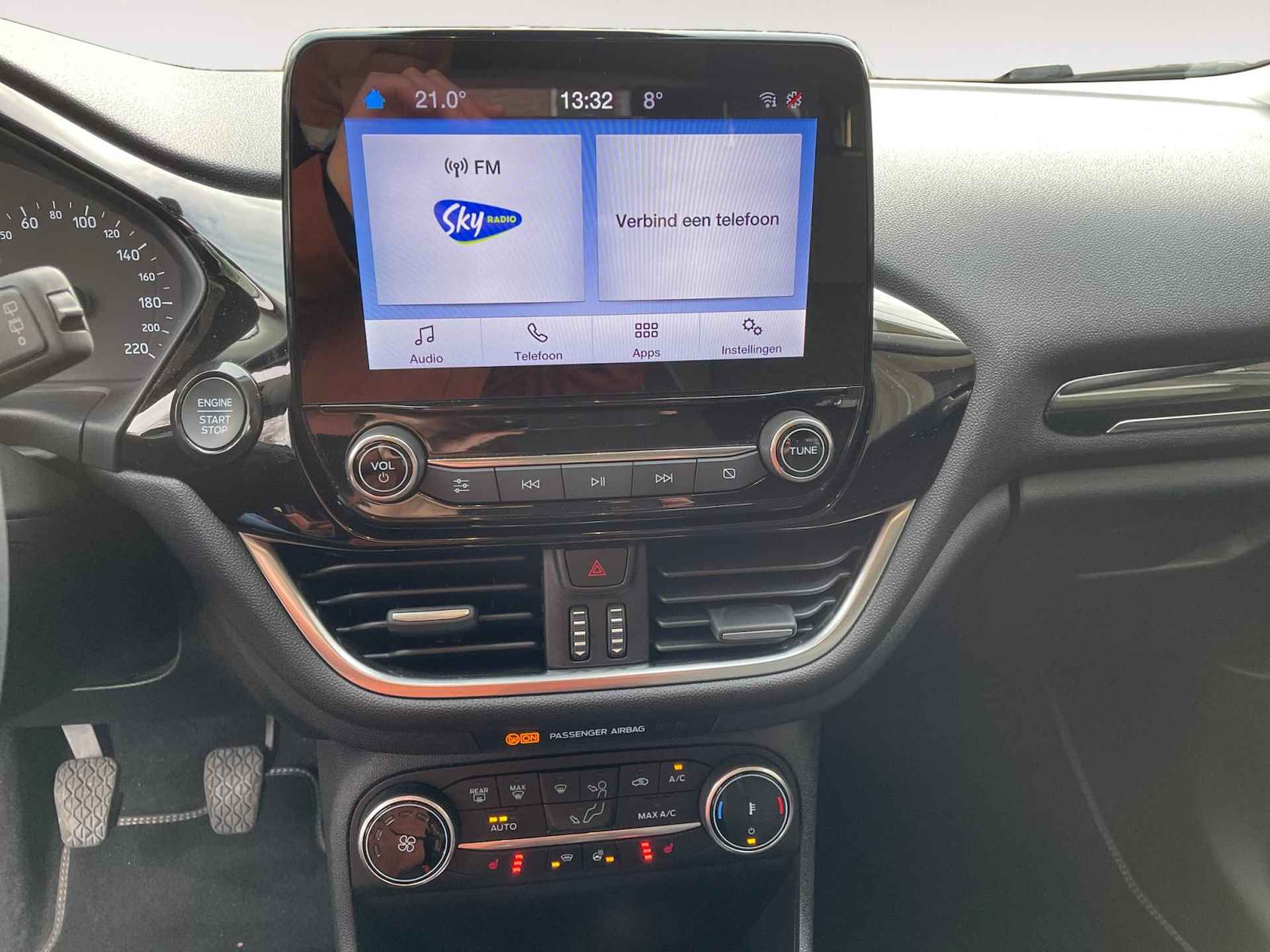 Ford Fiesta 1.0 EcoBoost Hybrid Titanium 125pk | Keyles Entry | LED | Winter Pack | Climate Control | Apple CarPlay/ Android Auto | Parkeersensoren | Cruise Control - 23/32