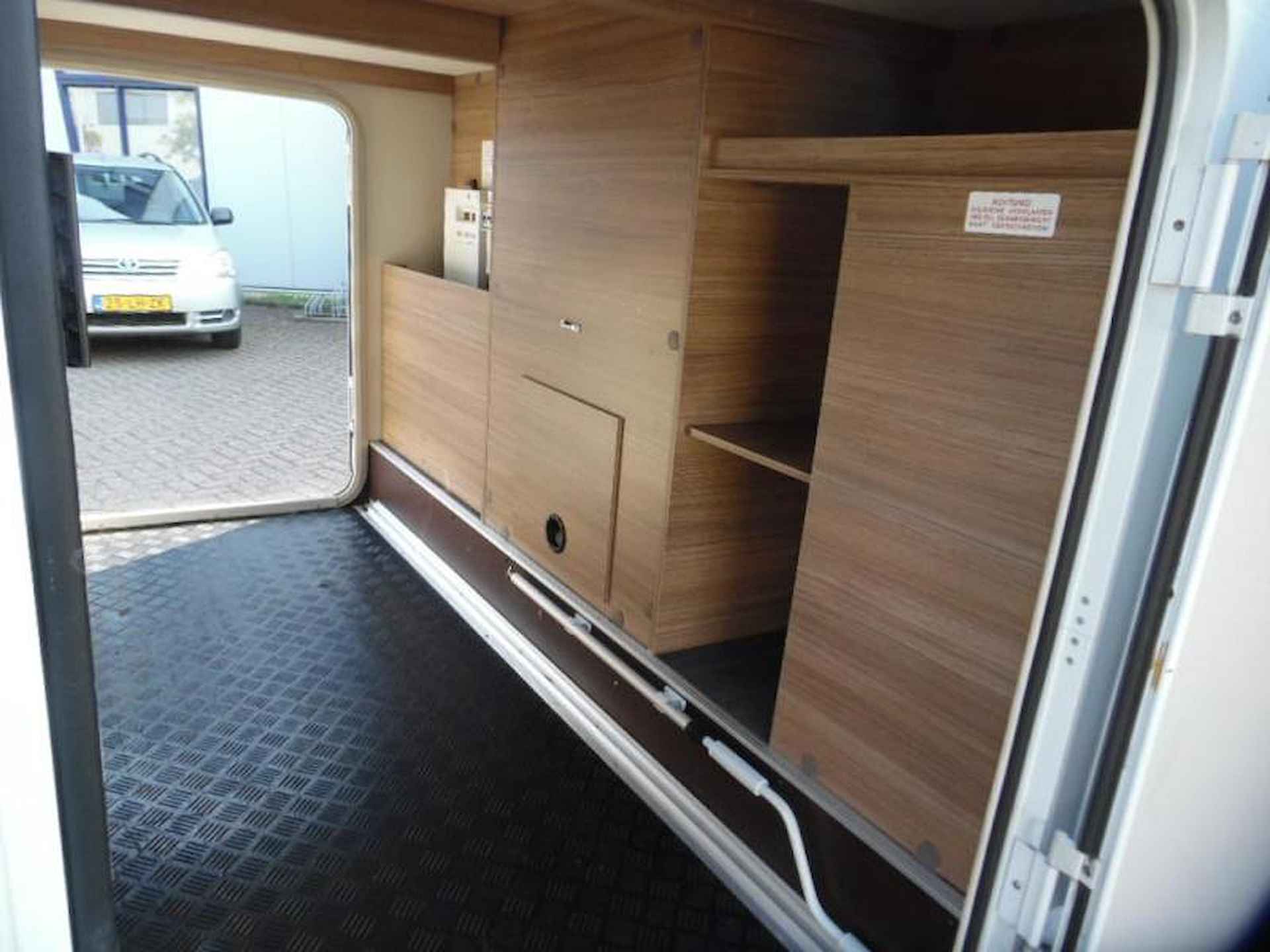 Knaus Vansation 650 MEG Luxe 2 persoons camper - 9/25