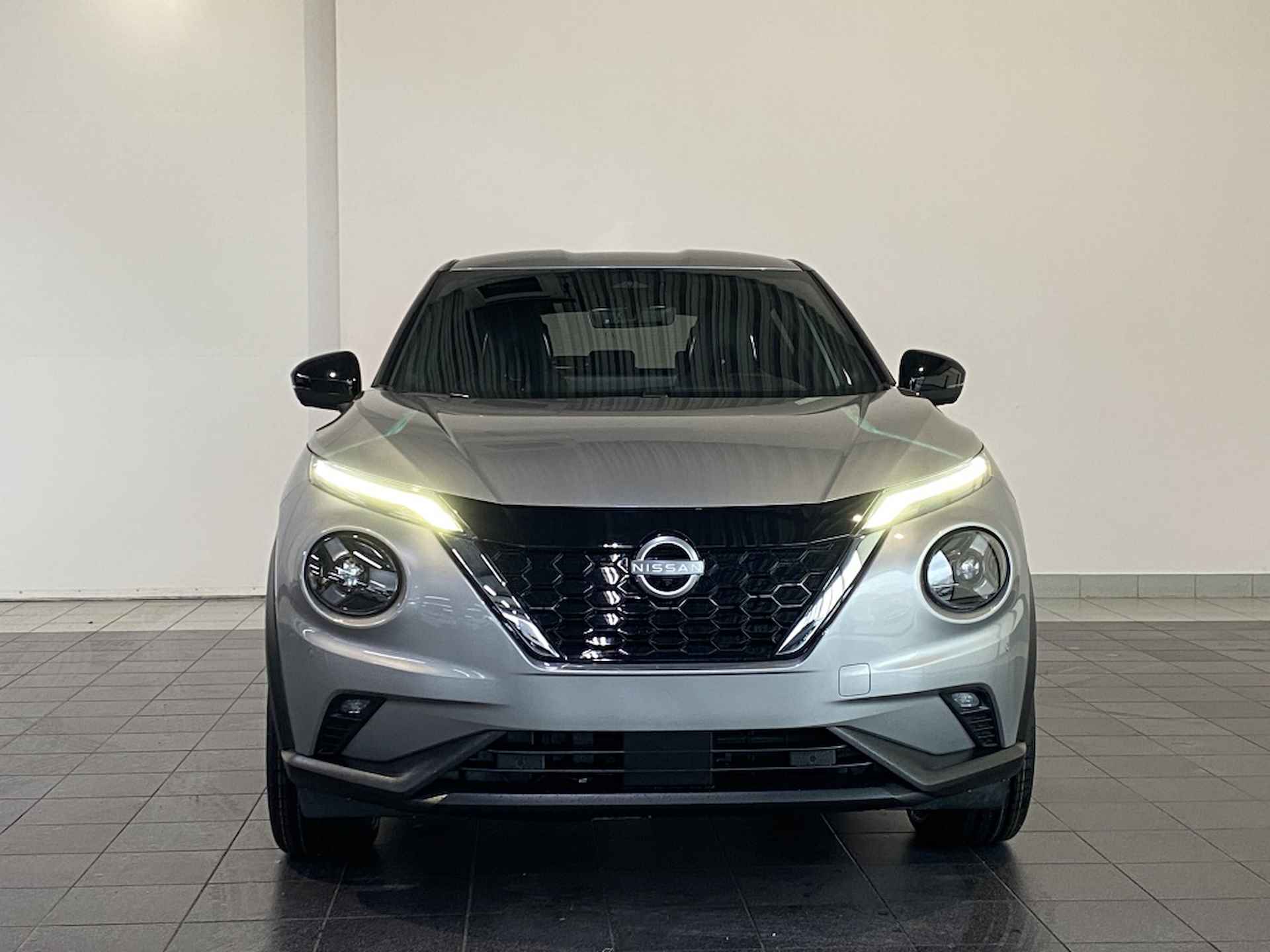 Nissan Juke 1.6 Hybride Tekna/Cold light pack/Sound Pack - 2/36