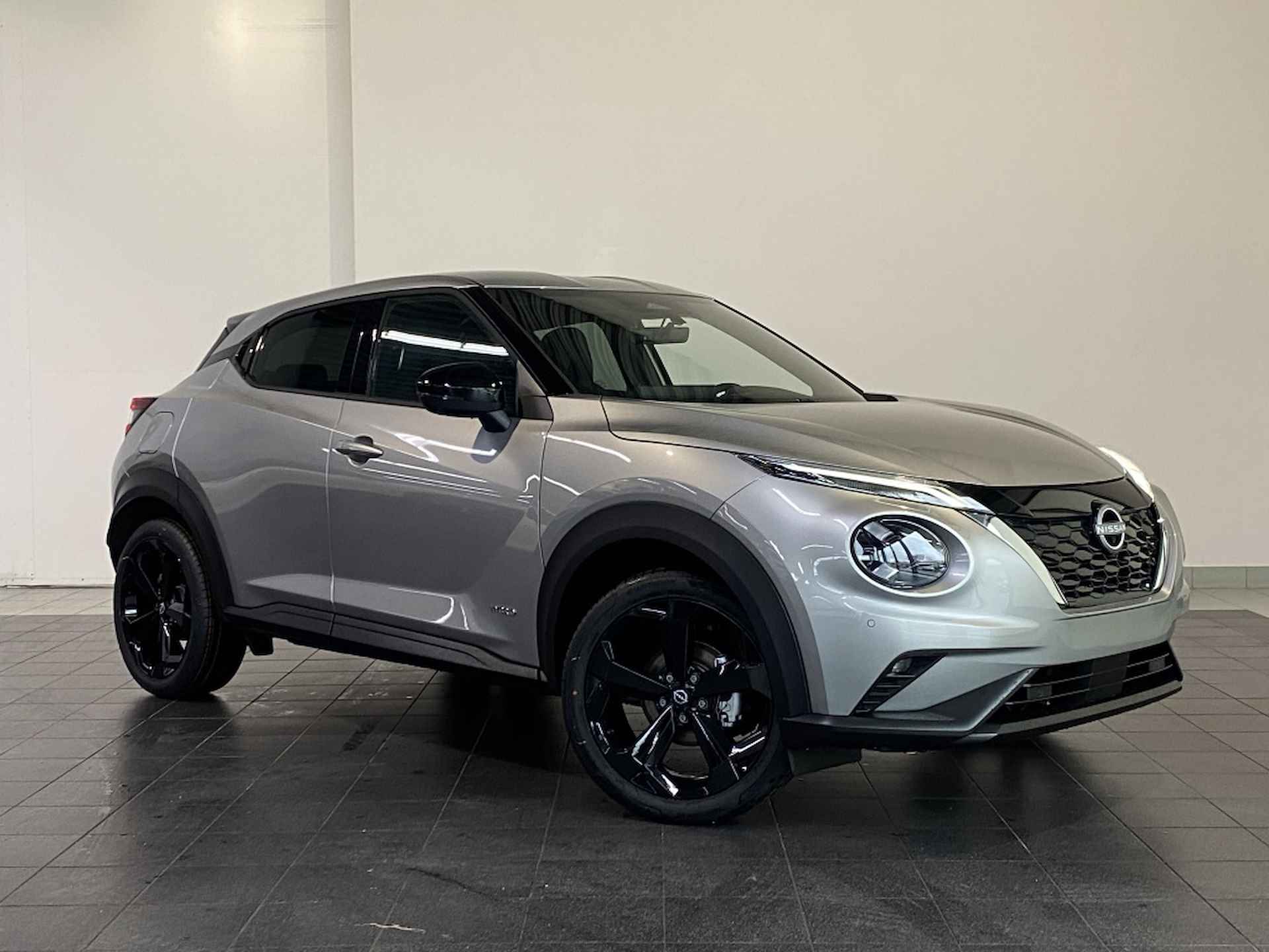 Nissan Juke 1.6 Hybride Tekna/Cold light pack/Sound Pack - 3/36