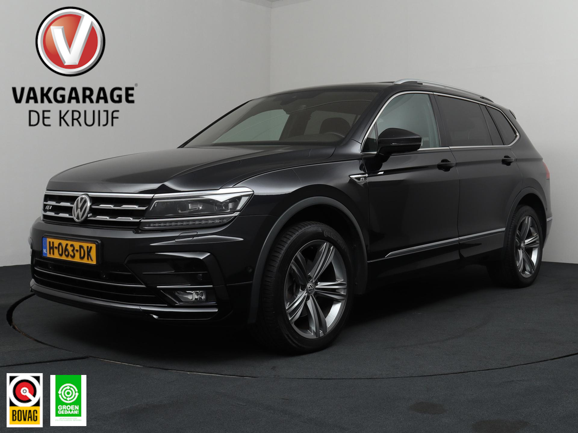 Volkswagen Tiguan Allspace 1.5 TSI Highline Business R 7p. | Schuifkantel-dak | ACC | DSG | Achteruitrijcamera