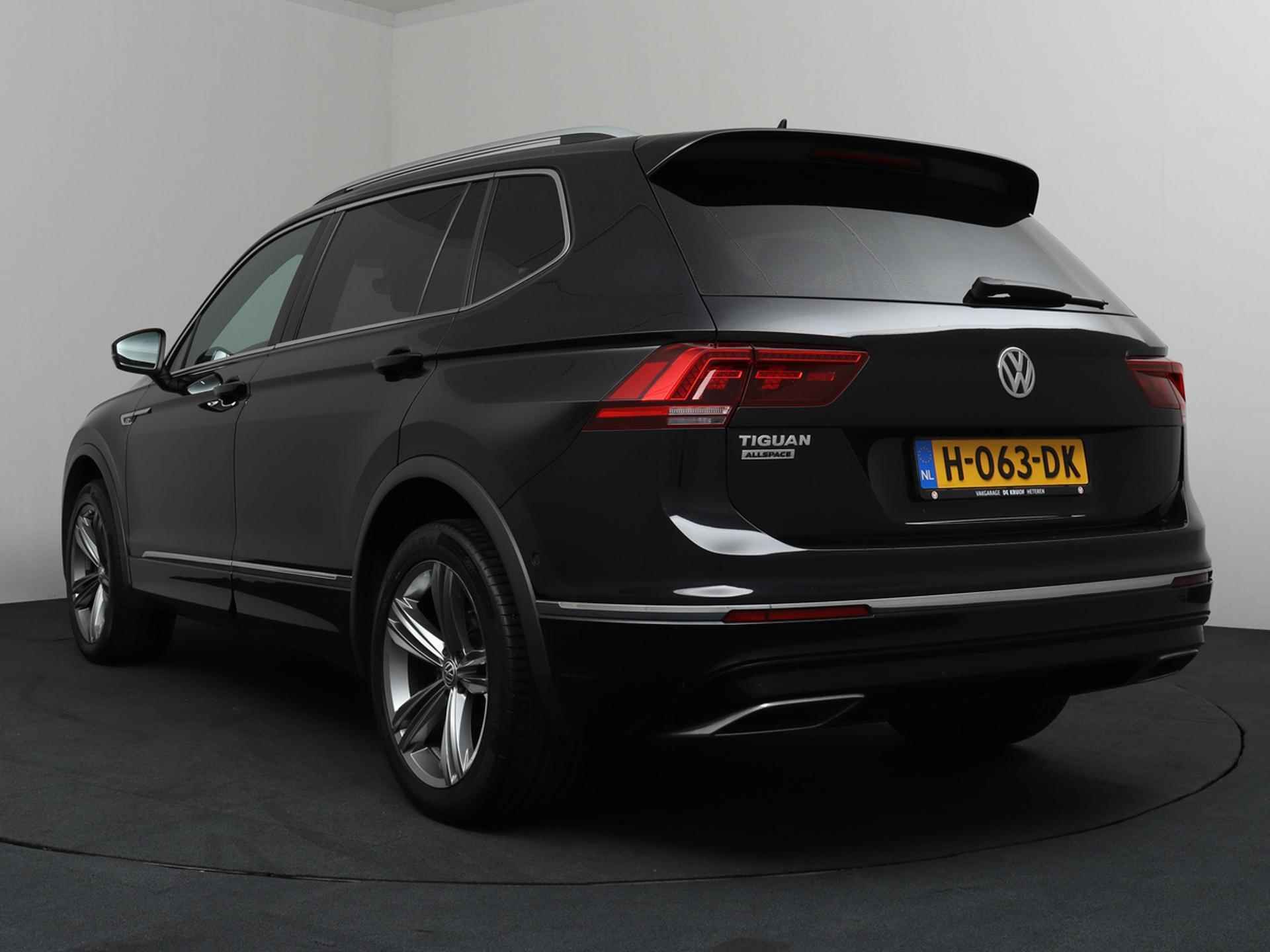 Volkswagen Tiguan Allspace 1.5 TSI Highline Business R 7p. | Schuifkantel-dak | ACC | DSG | Achteruitrijcamera - 39/41