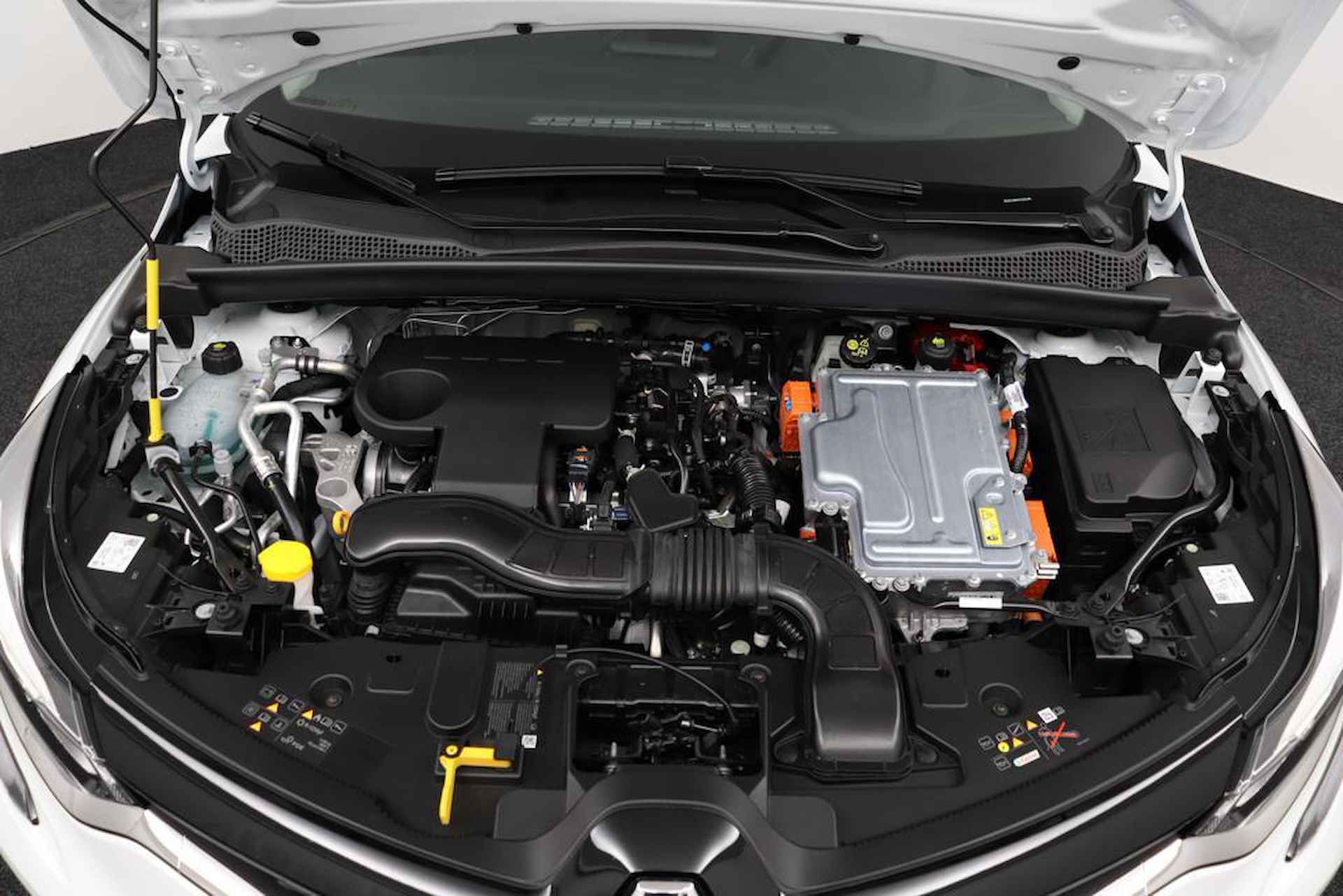 Renault Captur 1.6 E-Tech Hybrid 145 Evolution | achteruitrijcamera | parkeersensoren vóór en achter | - 31/55