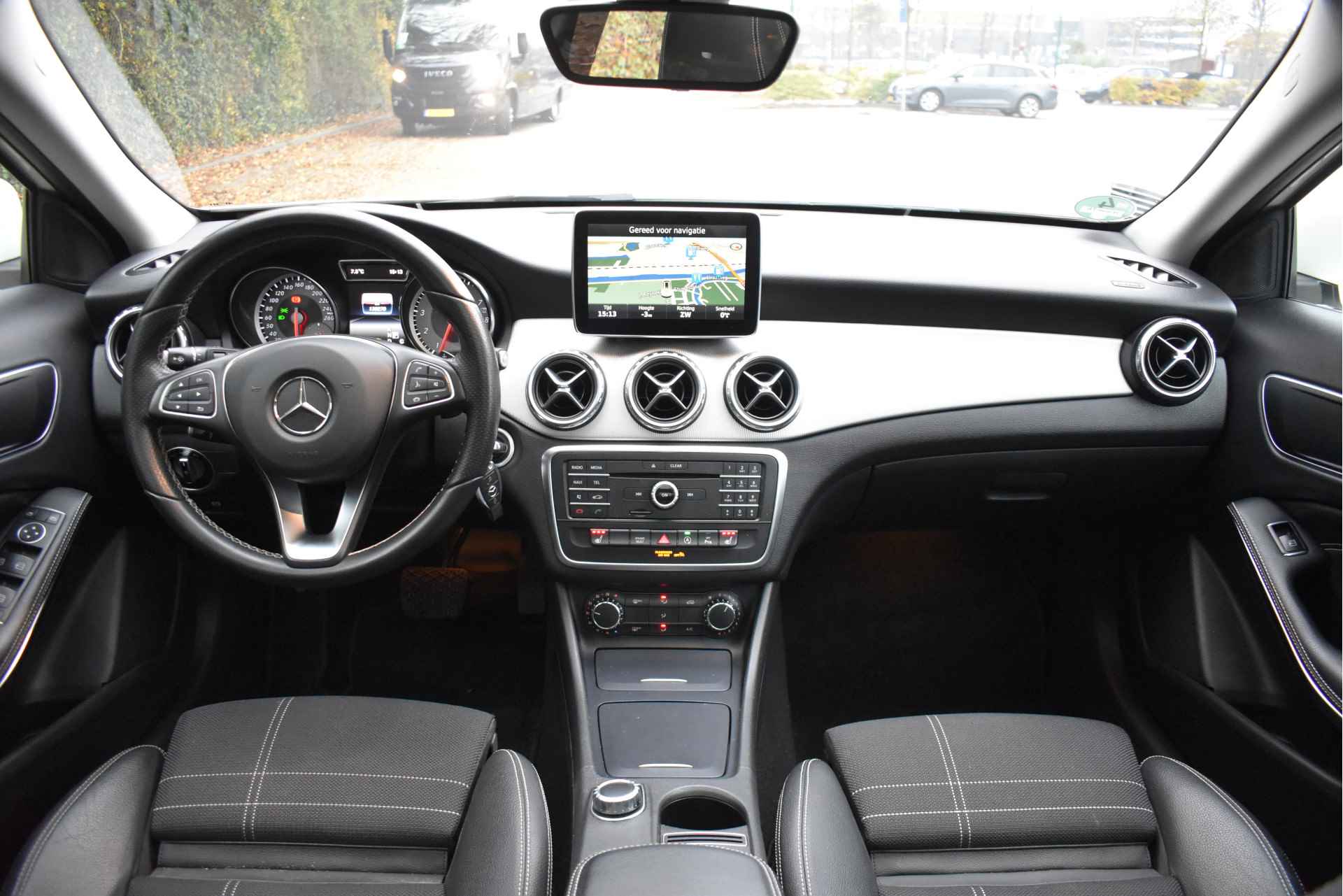 Mercedes-Benz GLA 180 Ambition | Open dak | Stoelverwarming | Nav | Cruise Contr | Xenon | PDC rondom - 14/62