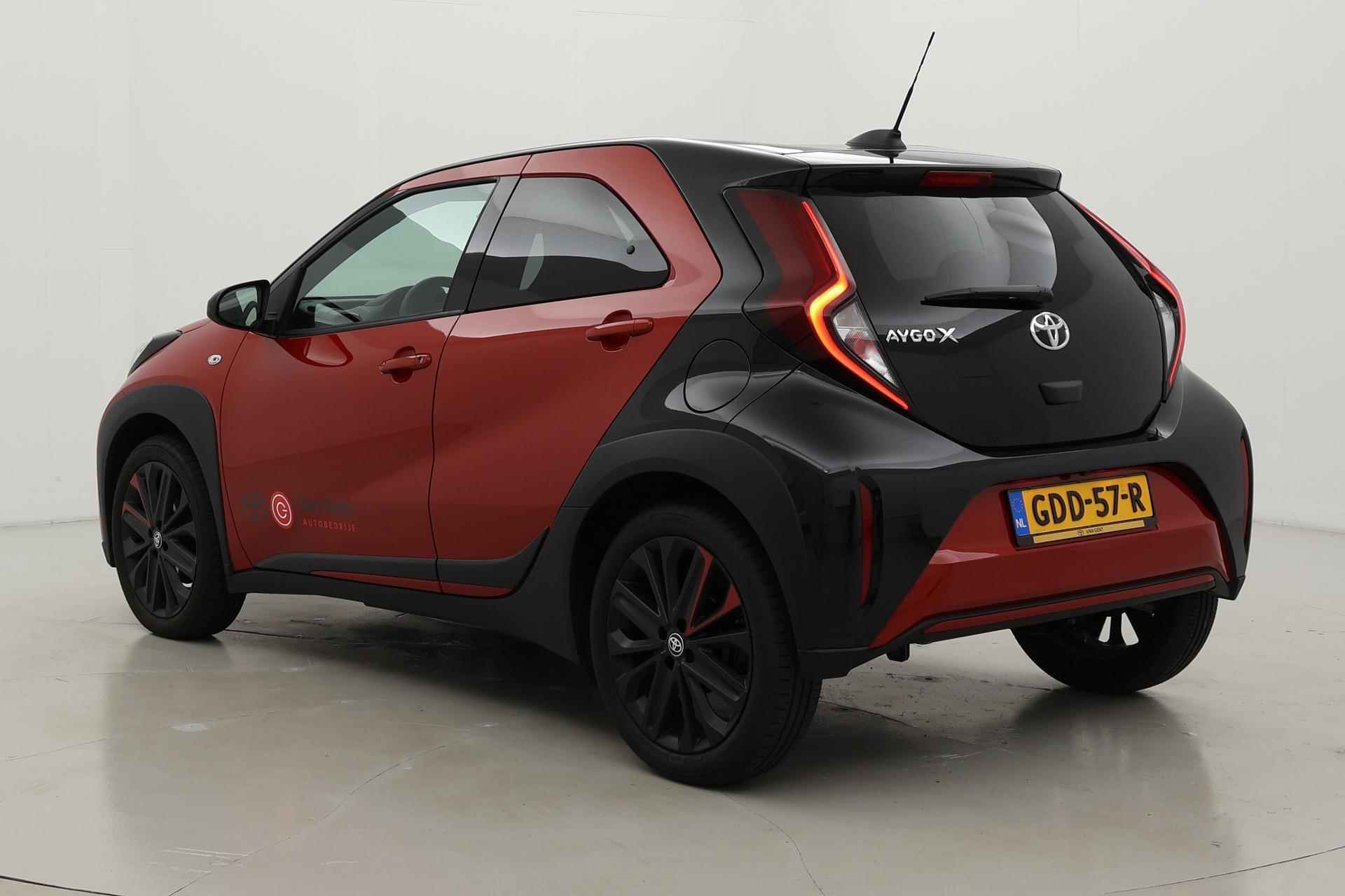 Toyota Aygo X 1.0 VVT-i MT Pulse | Apple Carplay / Android Auto | 18 inch - 26/32