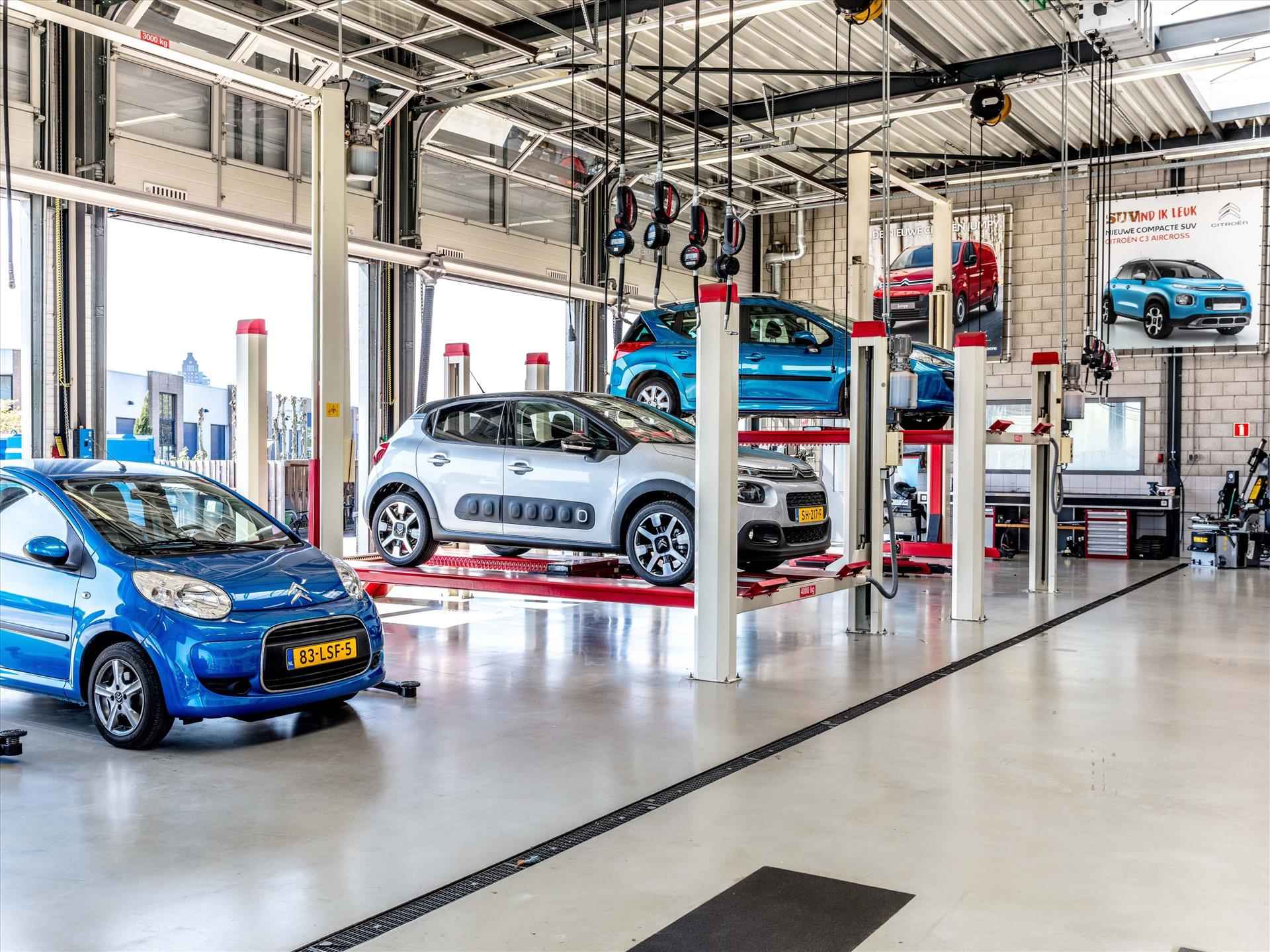 CITROEN C4 Cactus 1.2 Turbo 110pk Shine | comfort seats, panoramadak, verw. voorstoelen, camera, parkeersensoren v&a, dab, navigatie, 17 inch velgen, apple, android - 50/57