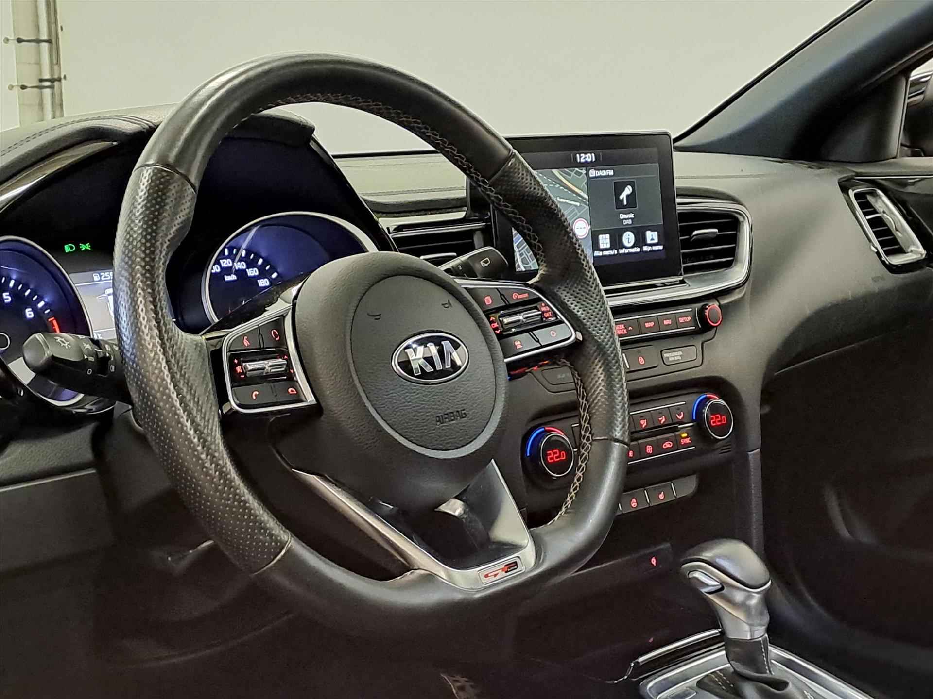 Kia Proceed 1.4 T-GDi 140PK AUTOMAAT GT-PLUSLINE NAVI SCHUIFDAK JBL ALCANTARA NAP - 11/32