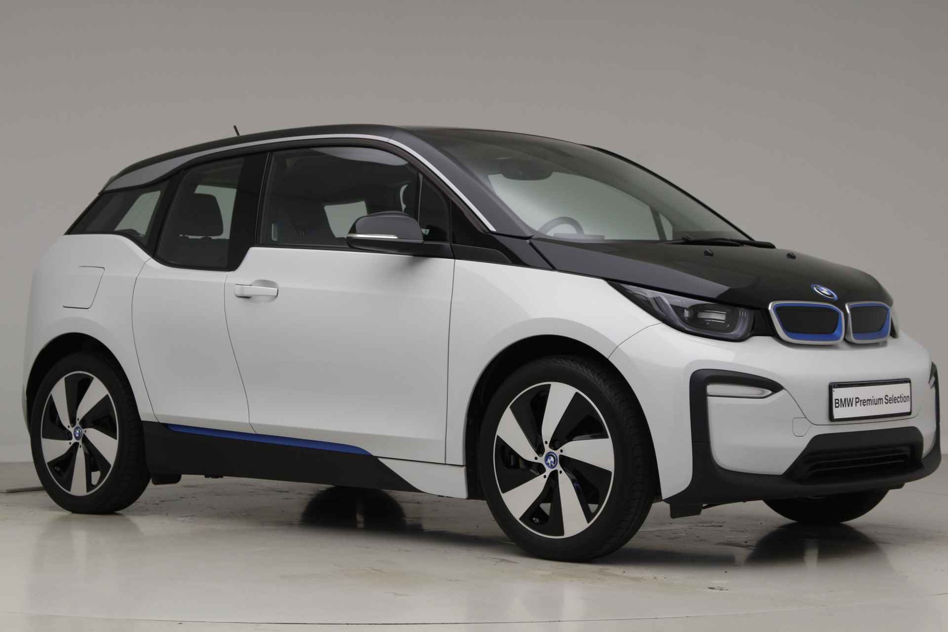 BMW i3 Basis 120Ah 42 kWh | Subsidie mogelijk | | 2 jaar BMW Garantie - 4/38