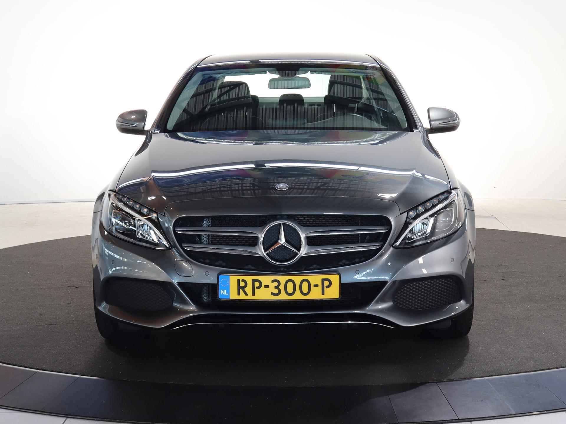 Mercedes-Benz C-klasse 180 Prestige | Park Pilot | Navigatie | Stoelverwarming | High Peformance LED koplampen | - 4/22