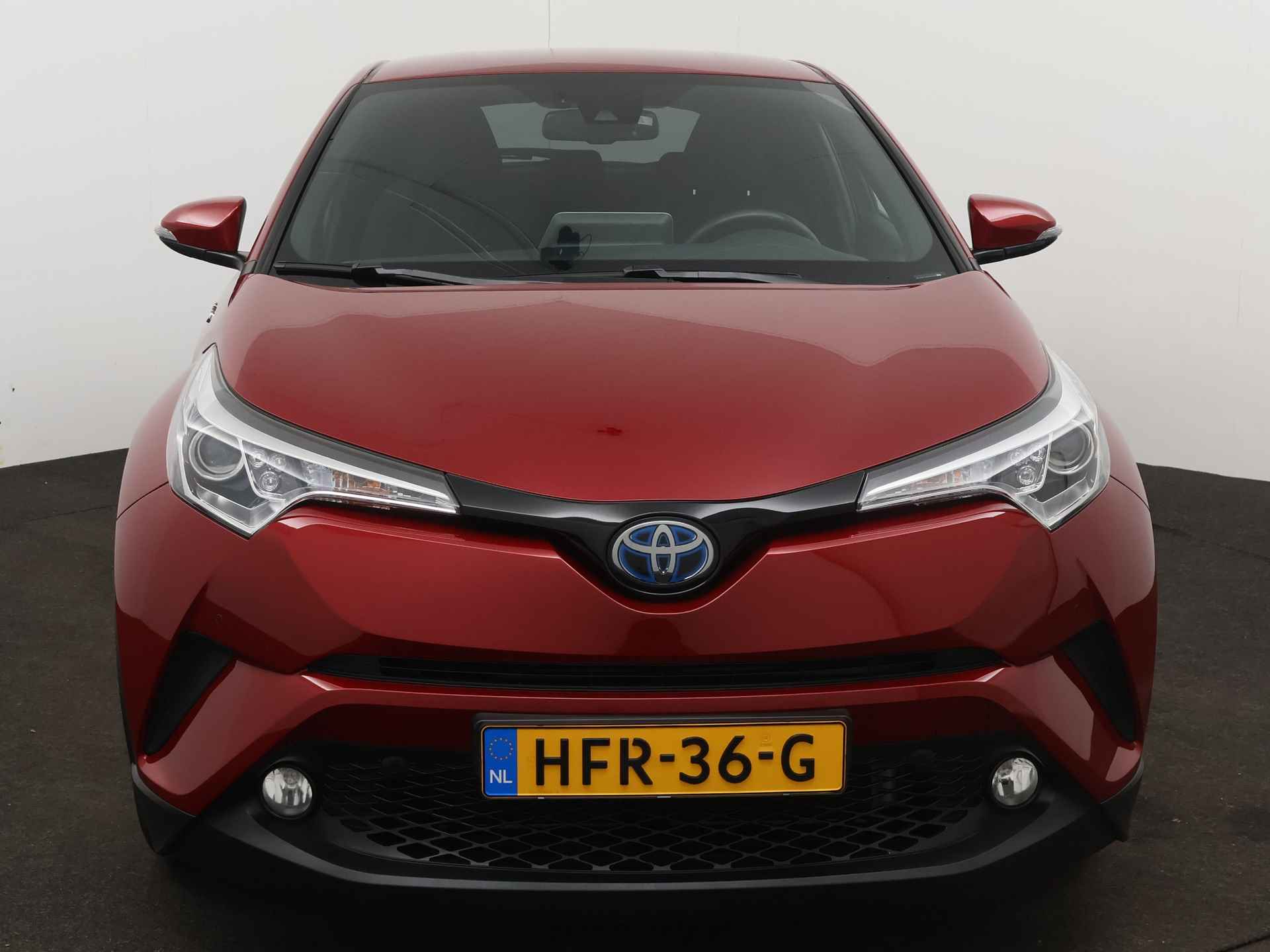 Toyota C-HR 1.8 Hybrid Dynamic | Dodehoek Ass. | LM velgen | Parkeersensoren | Stoel en stuurwiel verwarmd | Cruise Control Adaptief | Climate Control | - 37/46