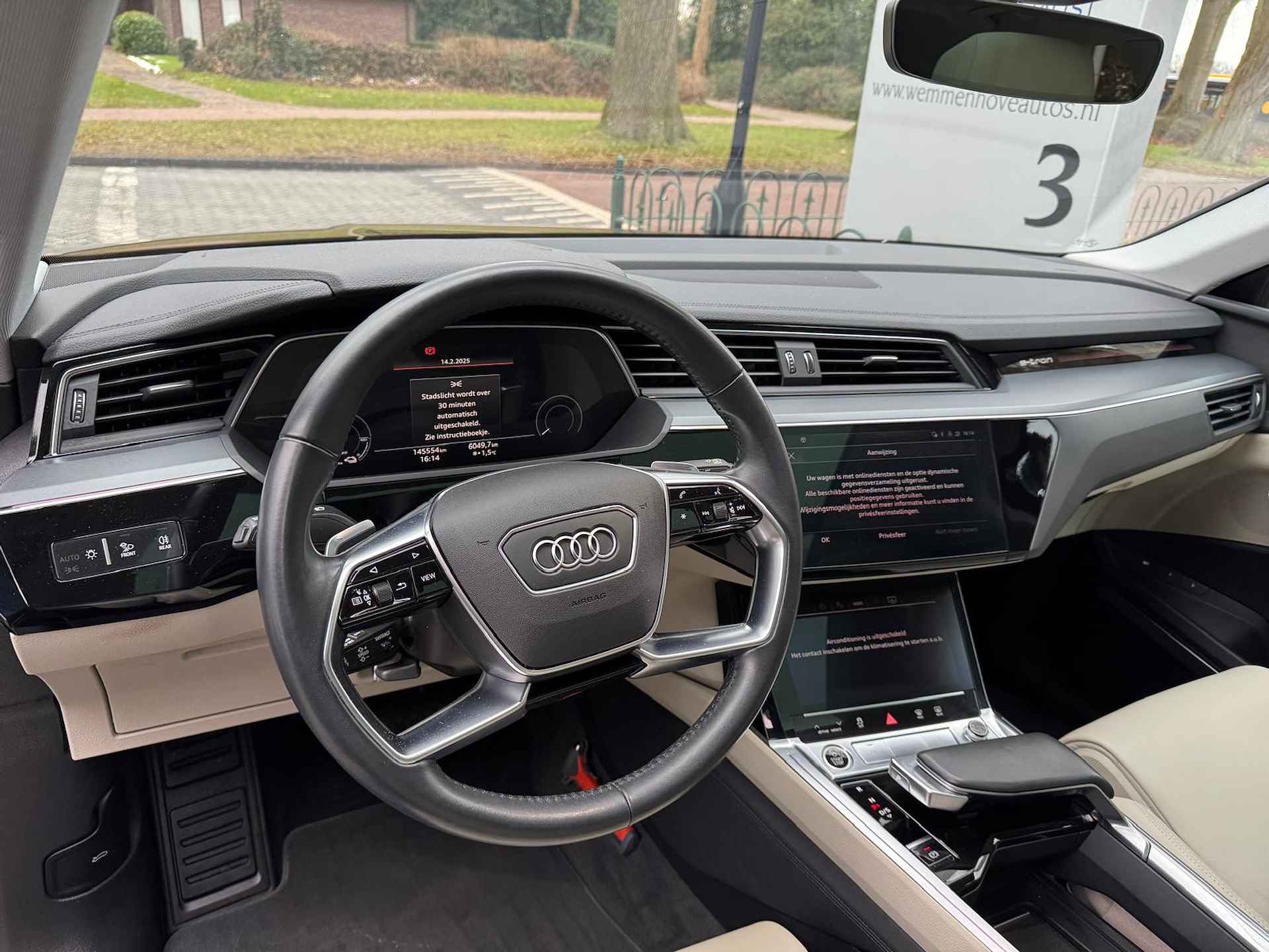 Audi e-tron 50 Quattro Black edition Plus 71 kWh Airco/Stoelverw./Pano/Camera/Leder - 16/50