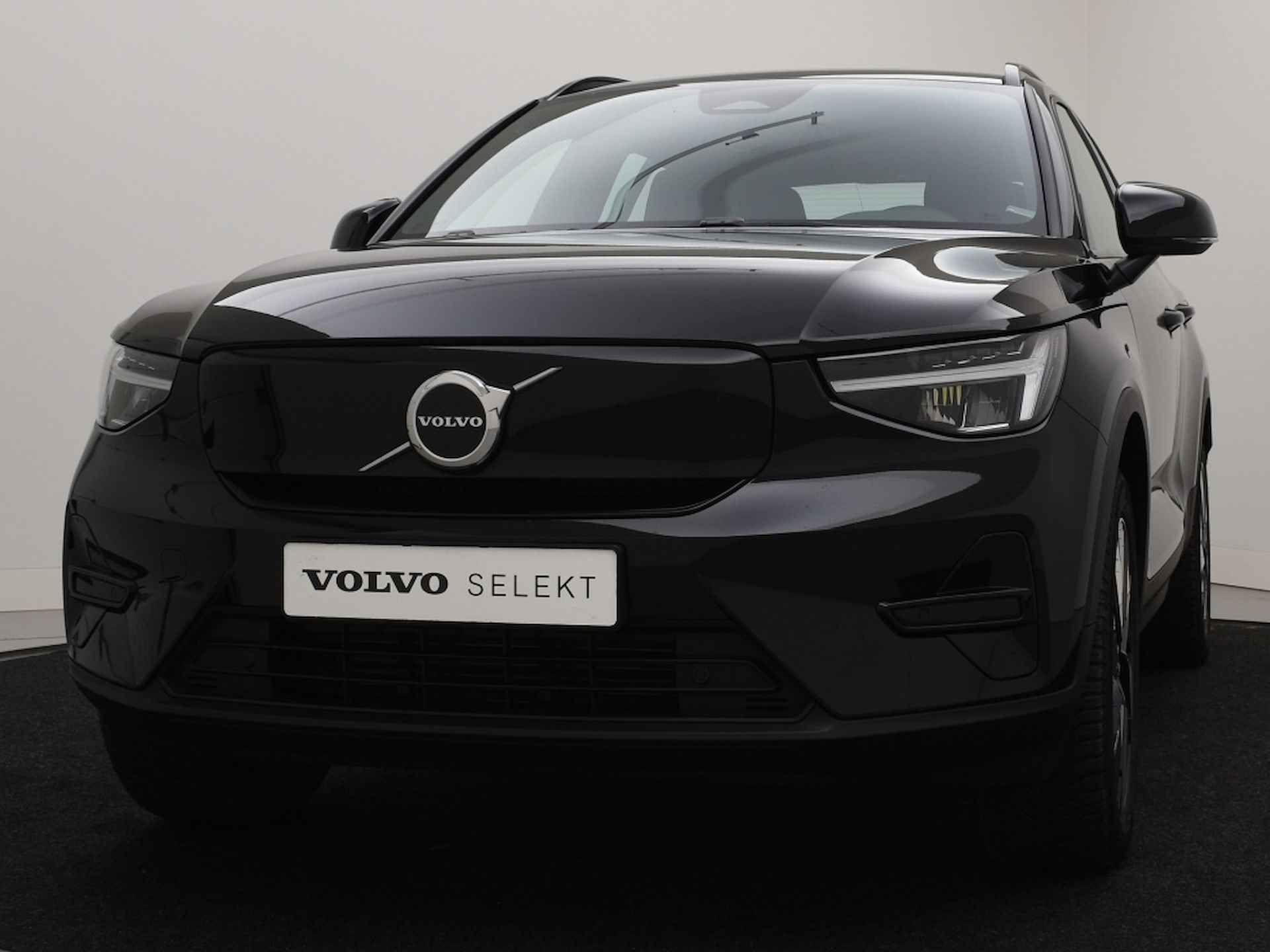 Volvo XC40 EXTENDED RANGE (SINGLE) PLUS 19INCH STOELVERWARMING ACC BLIS - 2/36