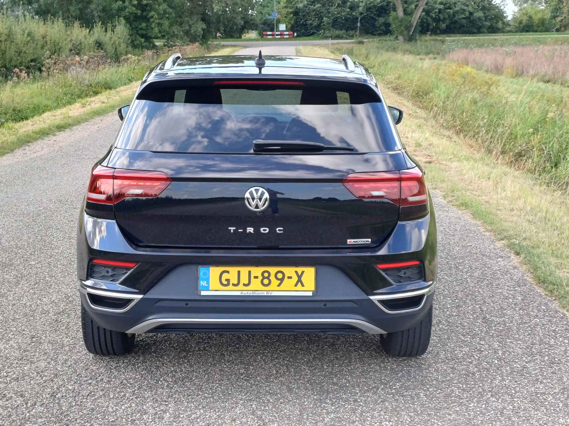 Volkswagen T-Roc 2.0 TSI 4Motion Sport /Mooie auto!/Clima/Led/Carplay/Navi/Camera/17 INCH/USB - 8/50