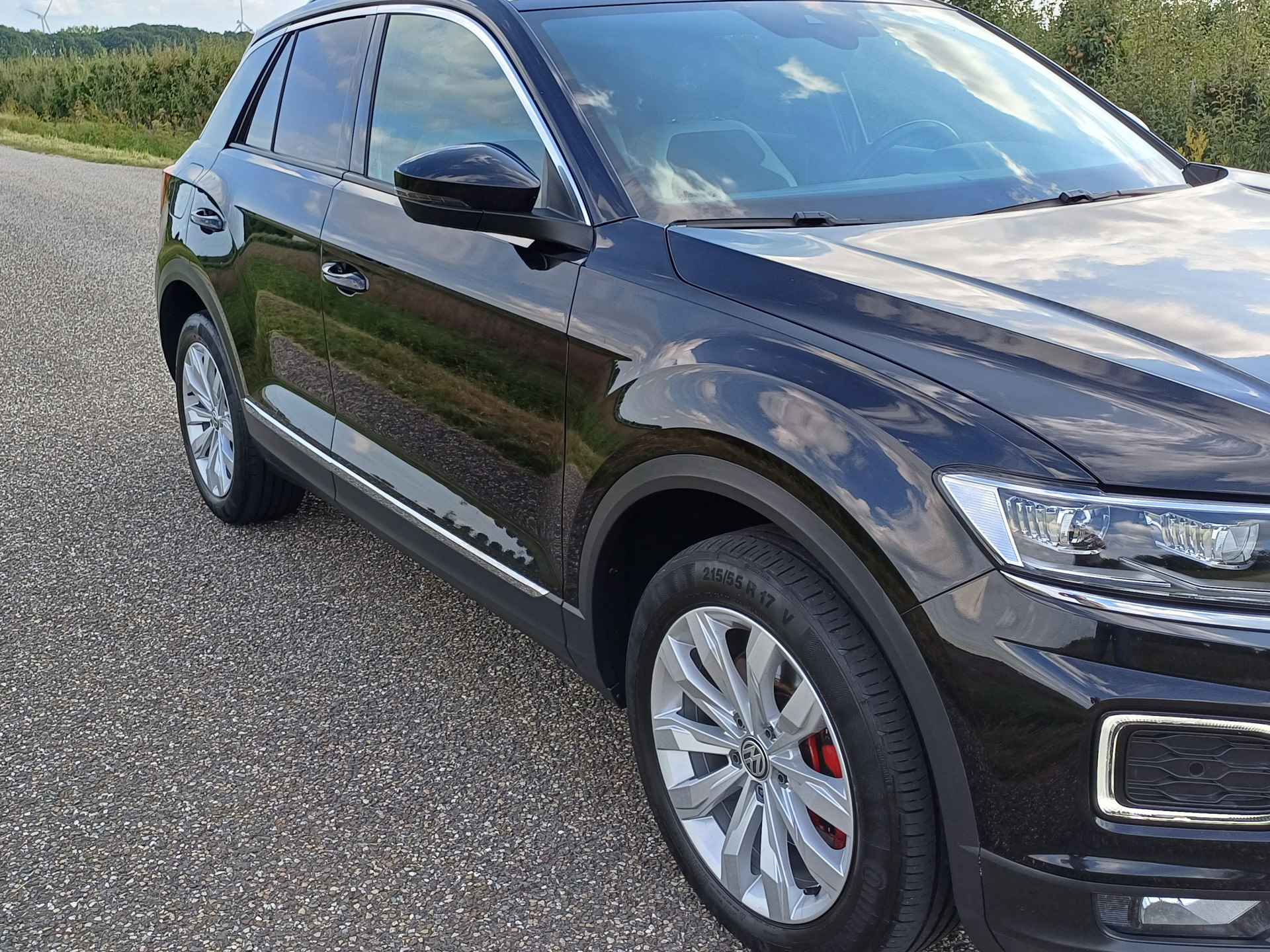 Volkswagen T-Roc 2.0 TSI 4Motion Sport /Mooie auto!/Clima/Led/Carplay/Navi/Camera/17 INCH/USB - 23/50