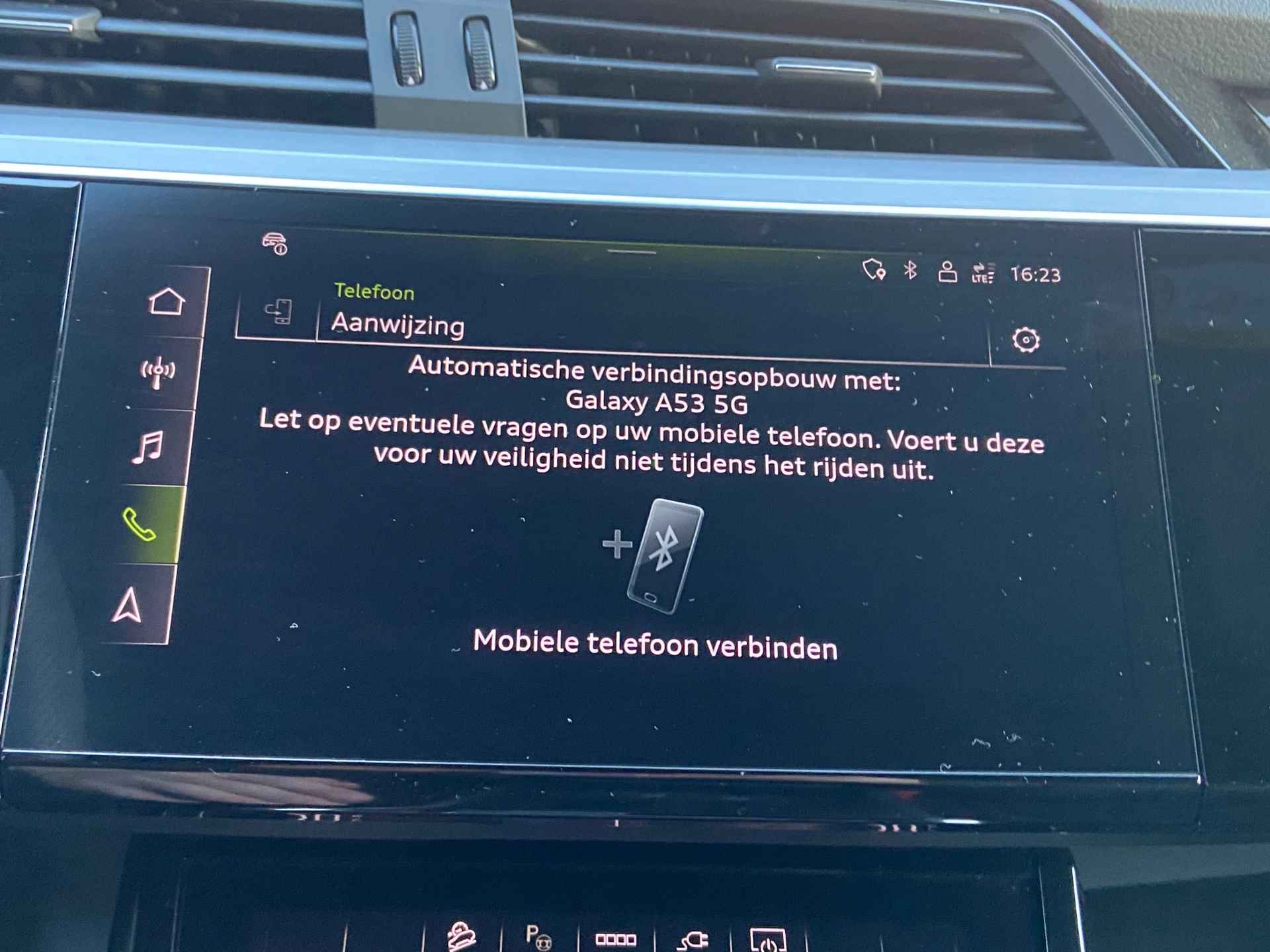 Audi E-tron 55 quattro S LINE BLACK OPTIC 95 kWh RIJKLAARPRIJS incl. 12mnd BOVAG - 28/33