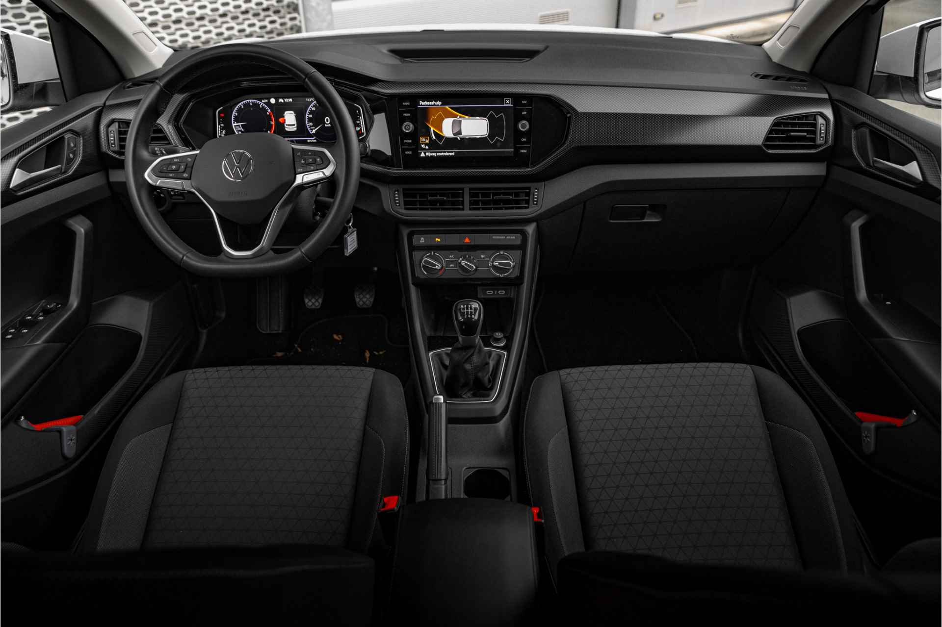 Volkswagen T-Cross 1.0 TSI Life | Adapt. Cruise | Carplay | Parkeersensoren | - 6/27