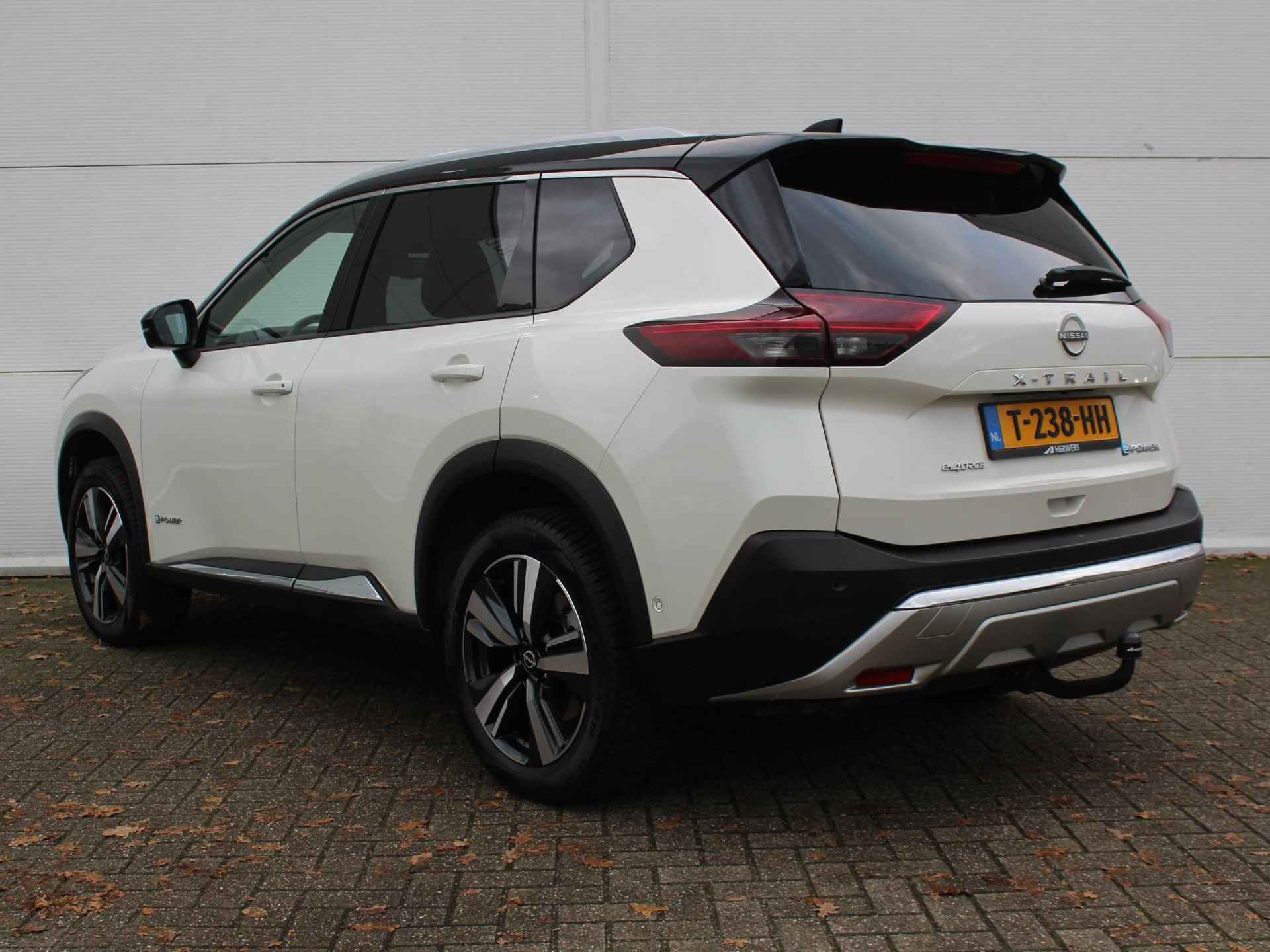 Nissan X-Trail 1.5 e-4orce Tekna Plus 4WD 7p. / Trekhaak (1650 KG) / Elektrische Schuif-/Kanteldak / Navigatie + Apple Carplay/Android Auto / Stoel- + Stuurverwarming / Cruise Control Adaptief / - 16/54