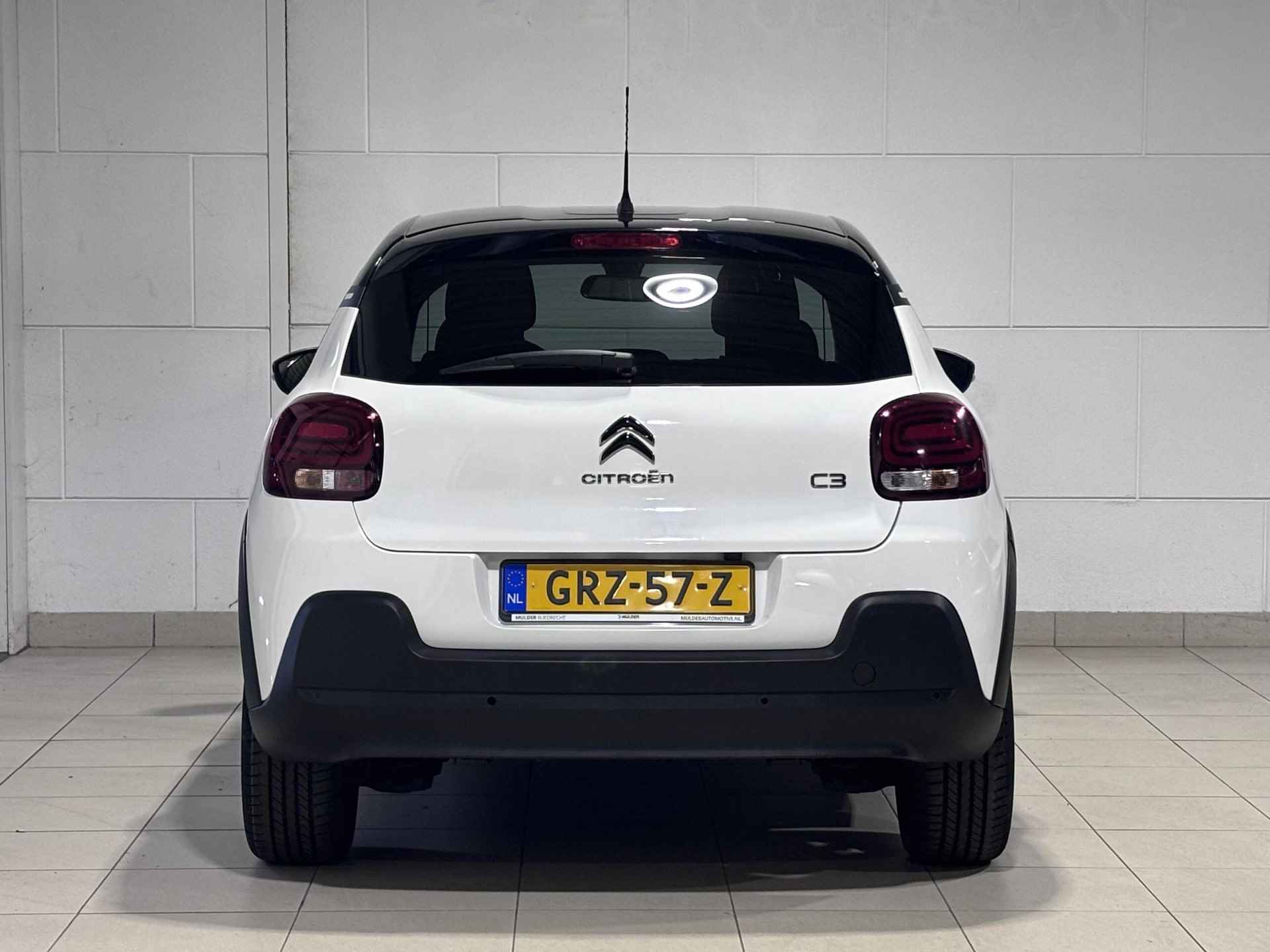 Citroën C3 5-deurs Shine Pack 1.2 PureTech 110pk EAT6 AUTOMAAT | NAVI | CAMERA | STOELVERW. | DAB+ | CLIMA | CRUISE CONTROL | 17" LM-VELGEN - 7/54