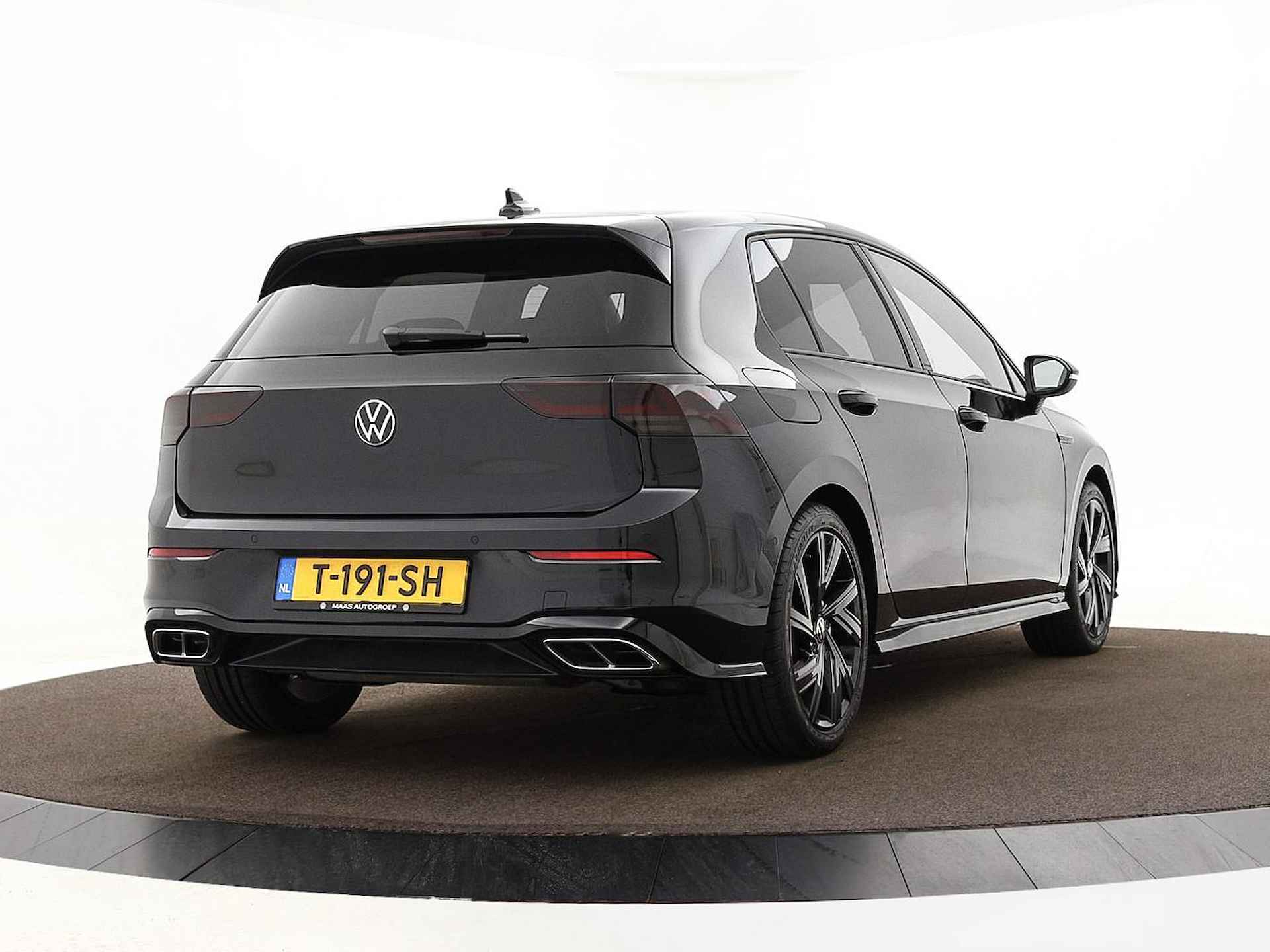Volkswagen Golf 1.5 eTsi 150pk DSG R-Line Business | 18'' Bergamo | Assistance pakket | Soundsystem | Keyless  | Telefoonvoorbereiding plus | Mild-hybrid - 3/21