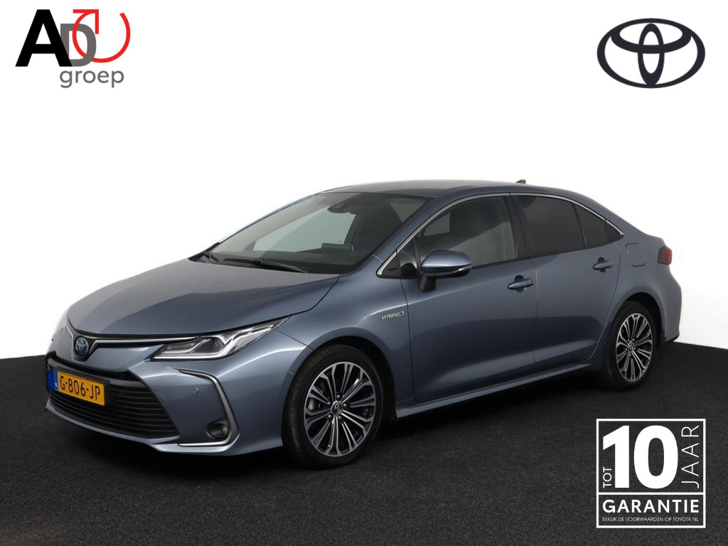 Toyota Corolla 1.8 Hybrid Style | Parkeer sensoren voor + achter | Navigatie | Apple carplay & Android auto |