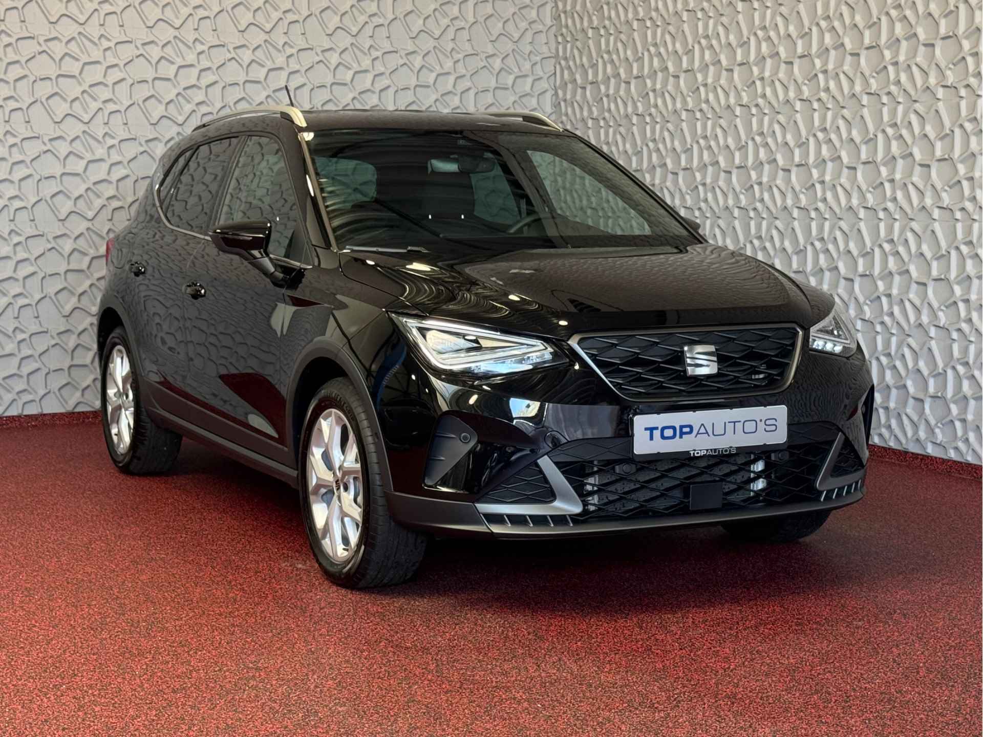 SEAT Arona TSI FR BI-COLOR 115PK LED VIR.COCKPIT CAMERA ADAP.CRUISE 17''LMV 08/2024 10x Seat Arona op voorraad - 45/73