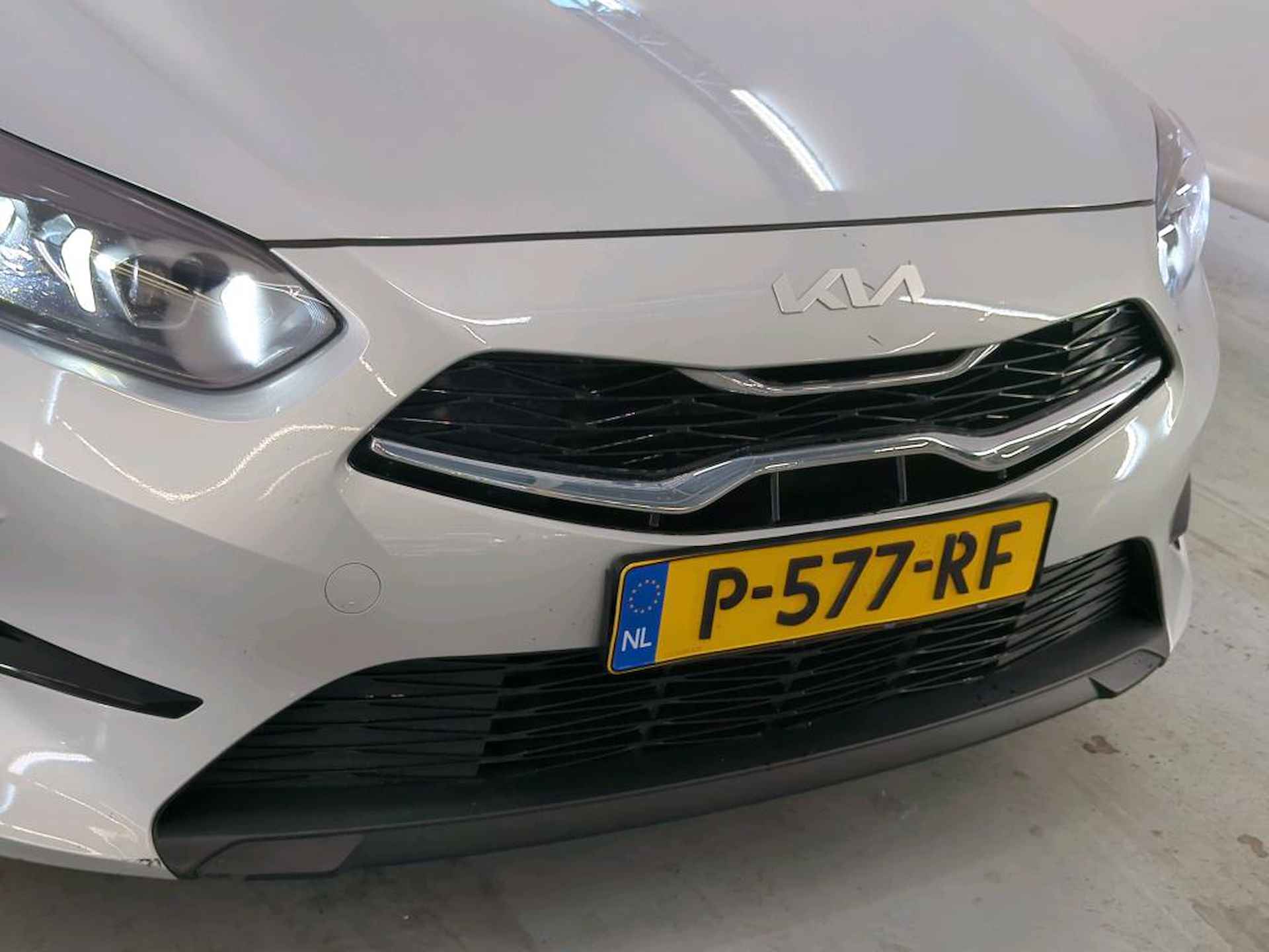 Kia Ceed Sportswagon 1.5 T-GDi DynamicLine NL AUTO | 4x in voorraad  | TREKHAAK | CARPLAY | - 8/17