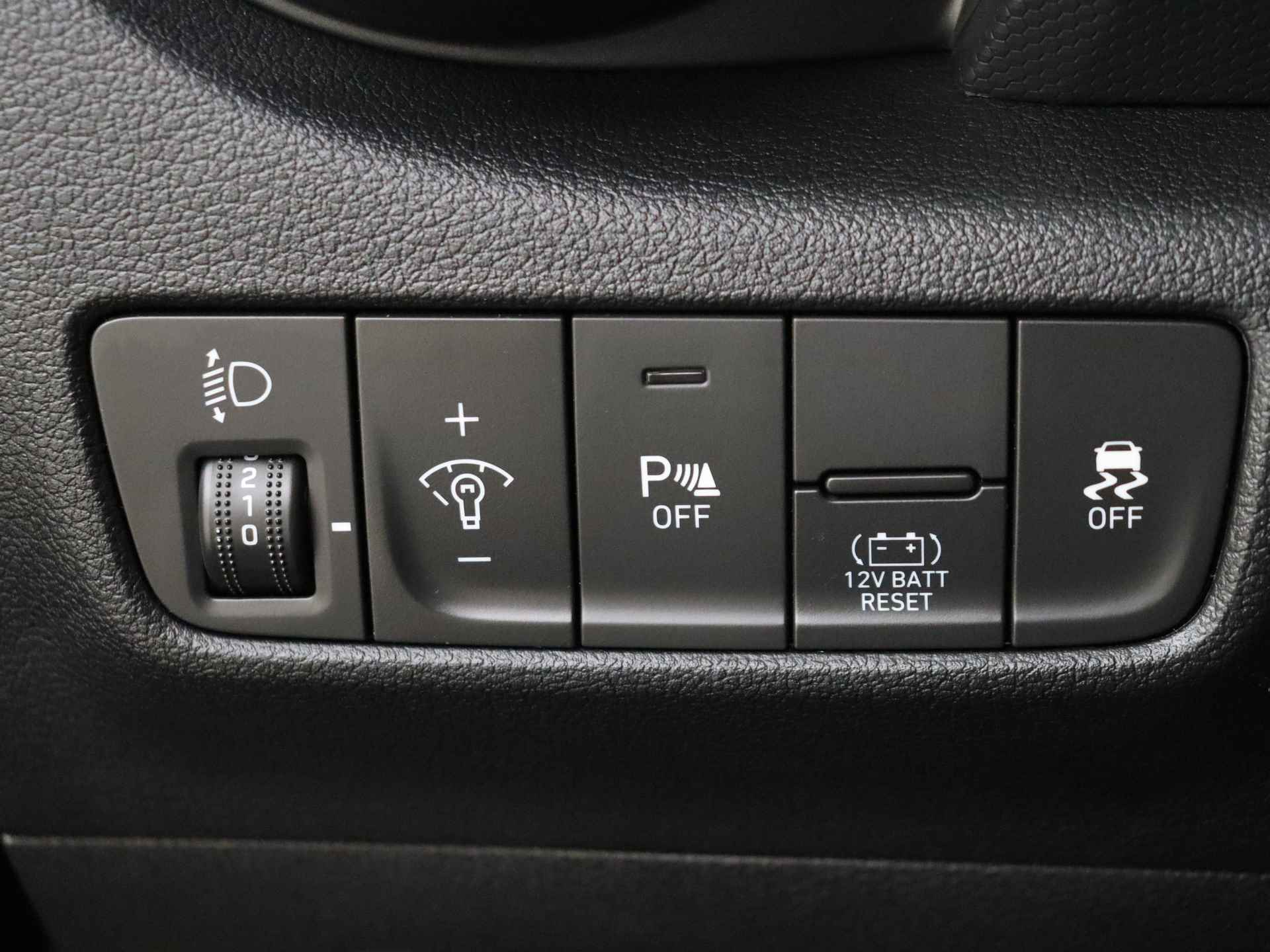 Hyundai KONA 1.6 GDI HEV Comfort Smart Automaat | Camera | Climate Control - 26/41