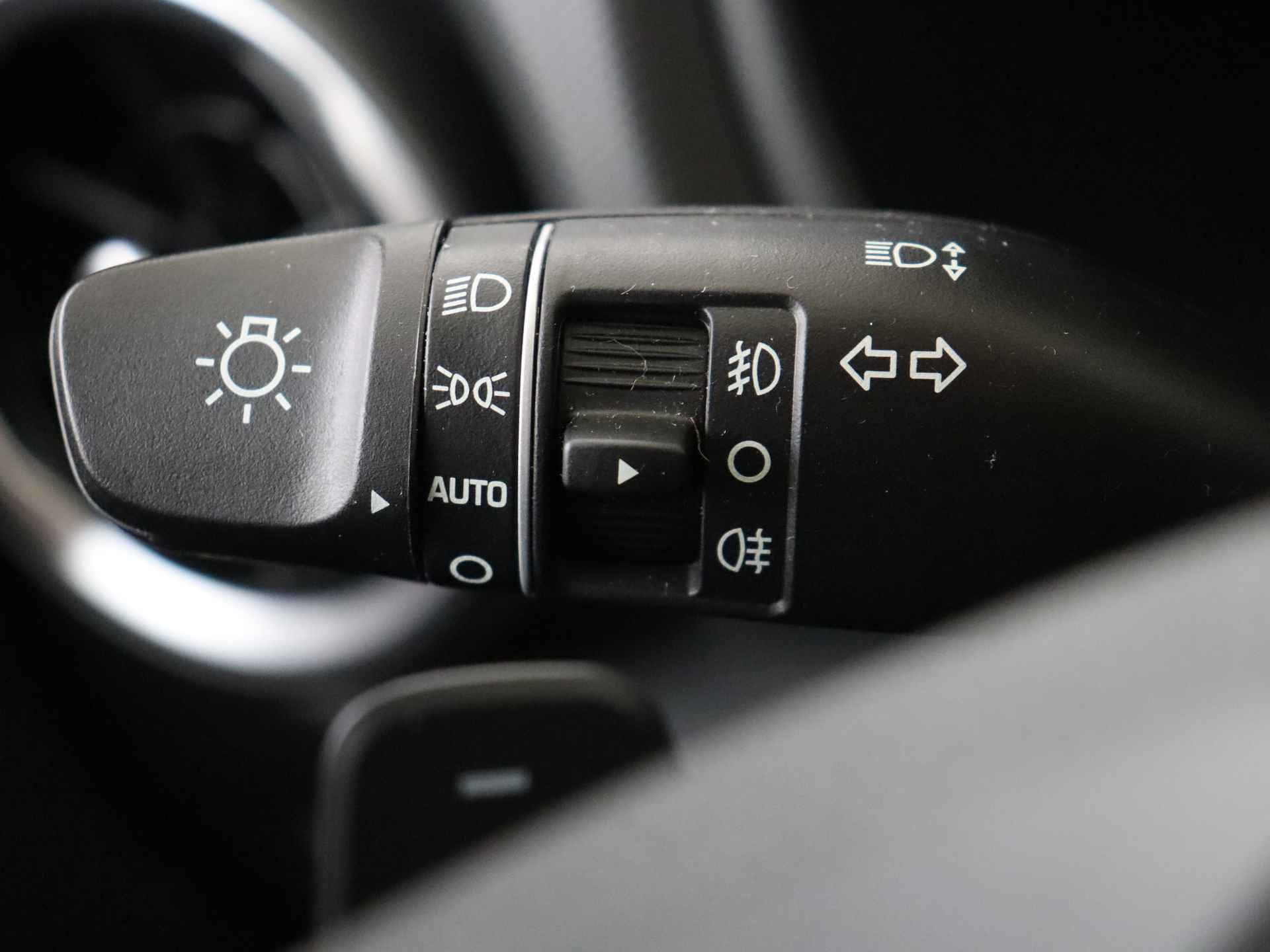 Hyundai KONA 1.6 GDI HEV Comfort Smart Automaat | Camera | Climate Control - 28/41