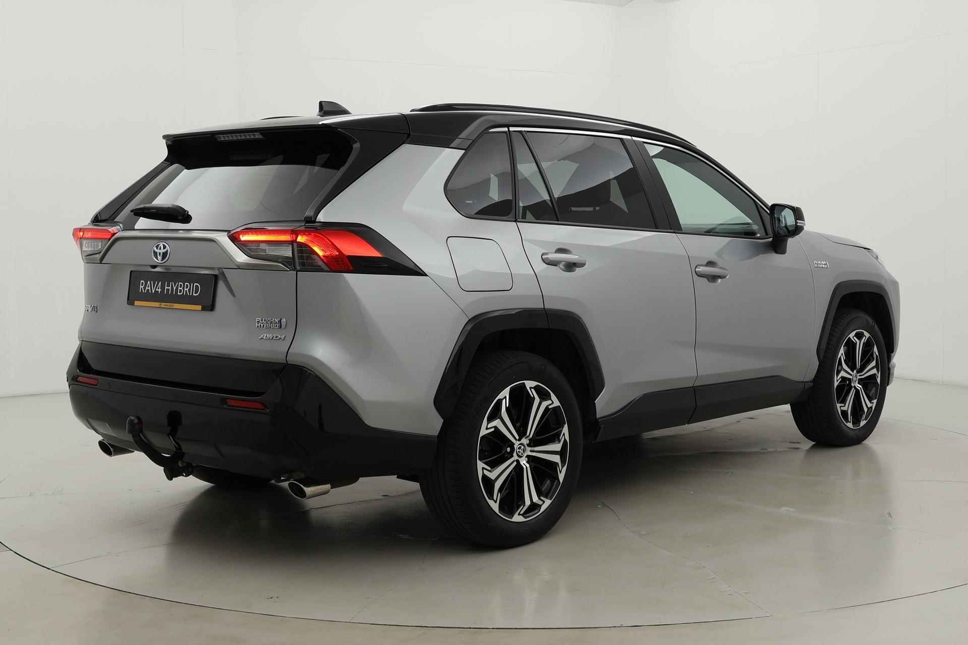 Toyota RAV4 2.5 Plug-in Hybrid AWD Bi-Tone Plus | Trekhaak | 360 camera | Leder | Head-up display - 4/48