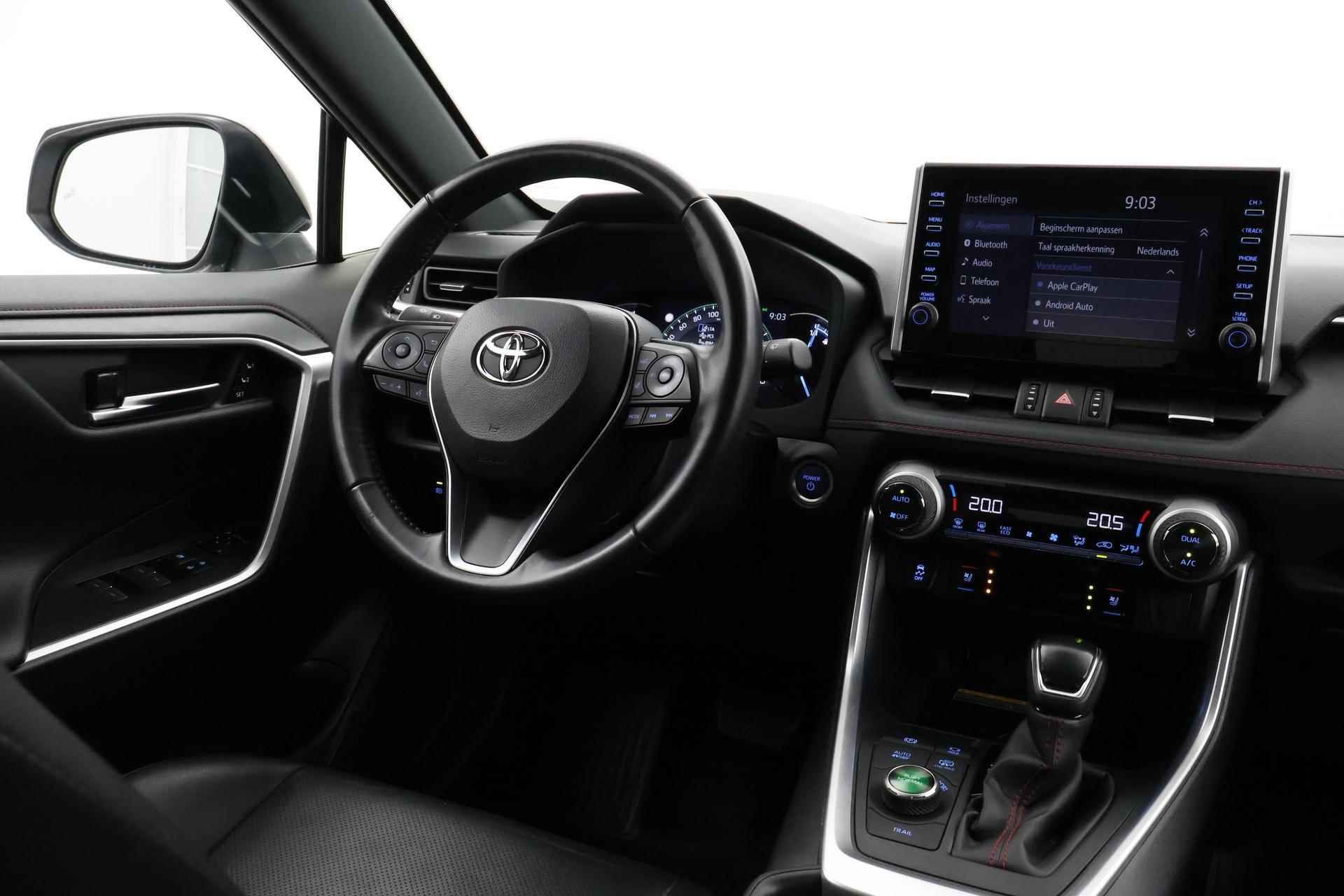 Toyota RAV4 2.5 Plug-in Hybrid AWD Bi-Tone Plus | Trekhaak | 360 camera | Leder | Head-up display - 31/48