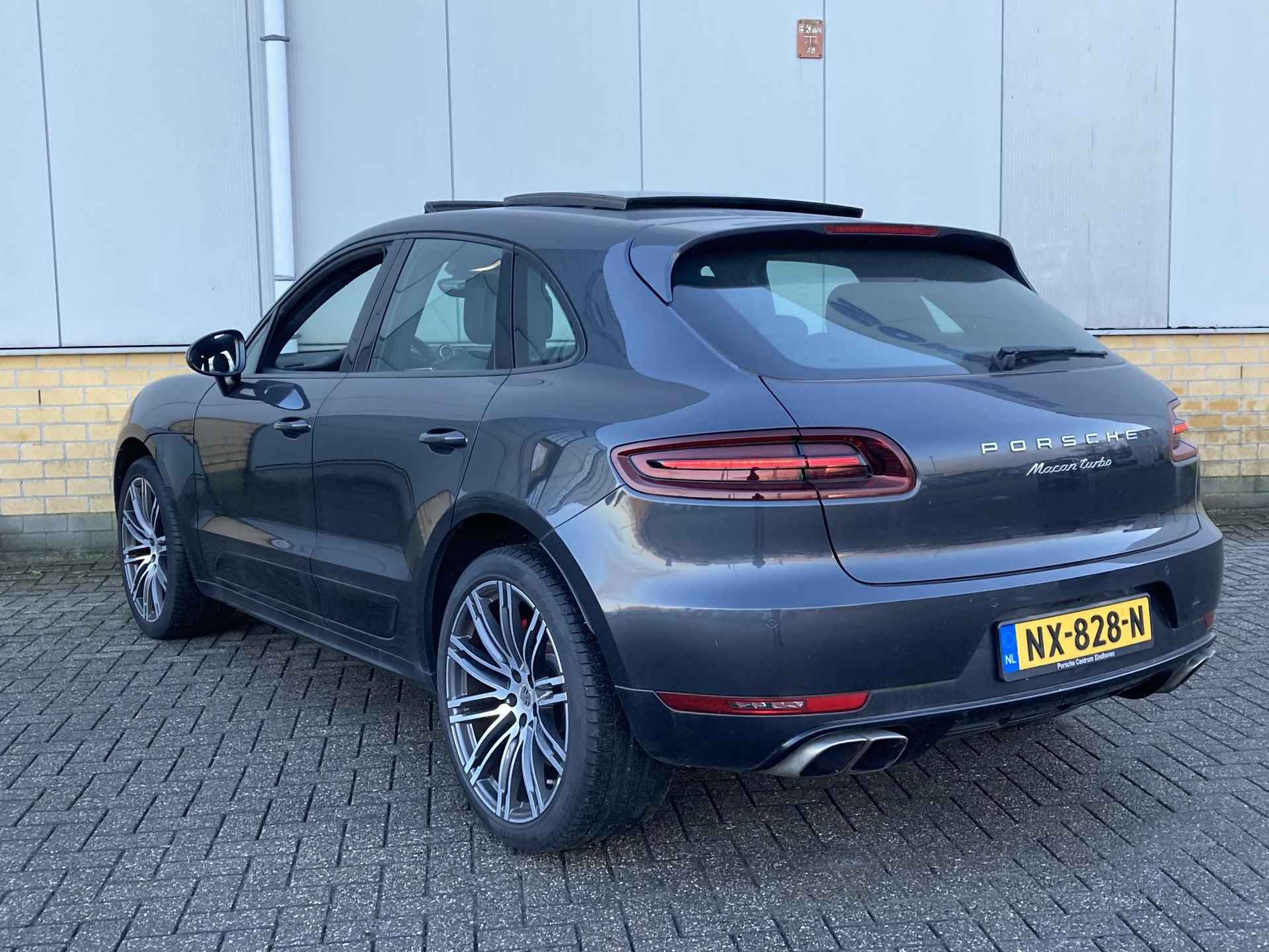 Porsche Macan 3.6 Turbo 400 pk Aut-panoramadak - 6/31