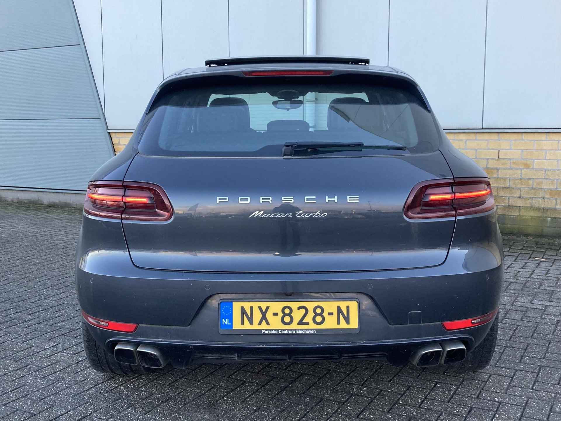 Porsche Macan 3.6 Turbo 400 pk Aut-panoramadak - 7/31