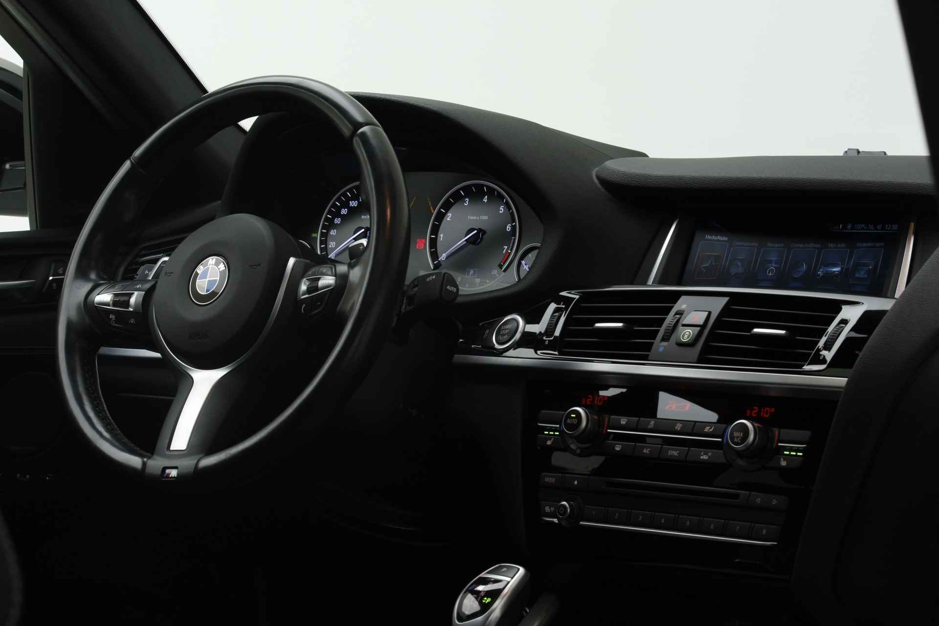 BMW X4 M40i | 20" | Standkachel | Schuifdak | Harman Kardon | Driv. Ass. Plus  | 2 jaar BMW Garantie - 27/39