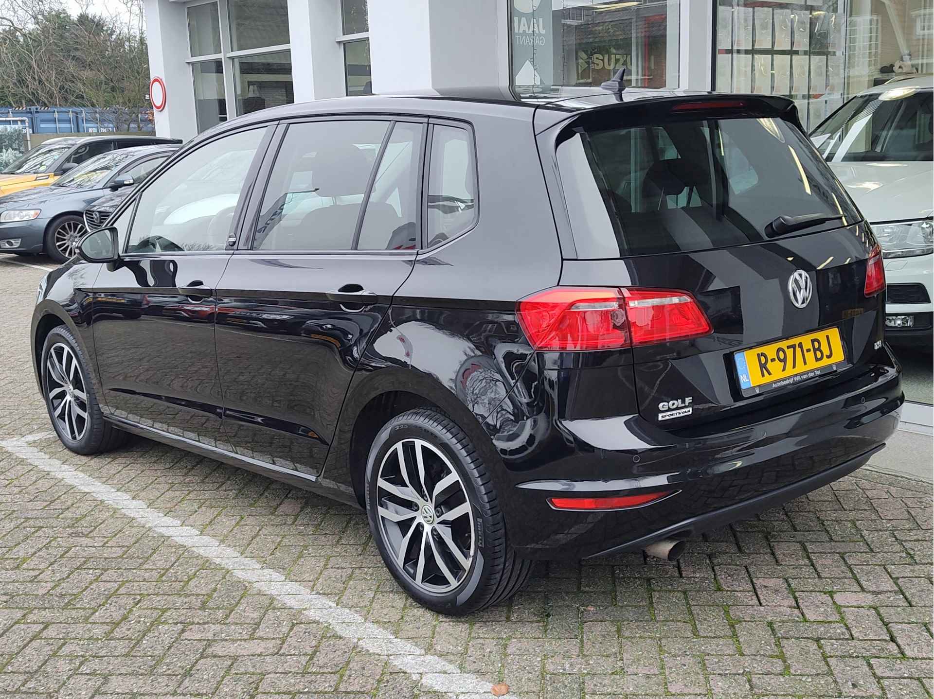 Volkswagen Golf Sportsvan 1.2 TSI CONNECTED SERIES DSG Carplay/Android | Stoelverwarming | Adaptive Cruise - 4/40