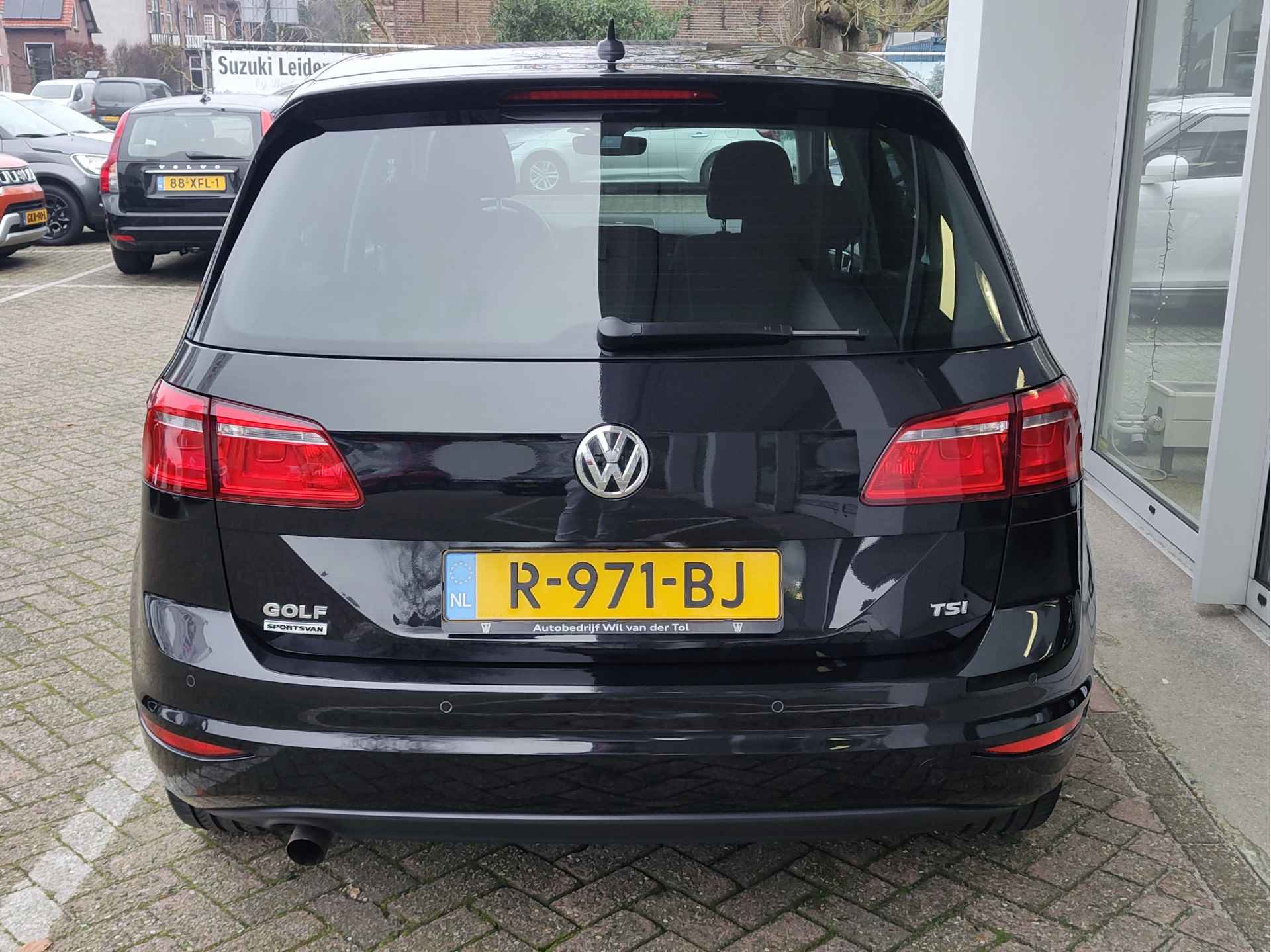 Volkswagen Golf Sportsvan 1.2 TSI CONNECTED SERIES DSG Carplay/Android | Stoelverwarming | Adaptive Cruise - 5/40