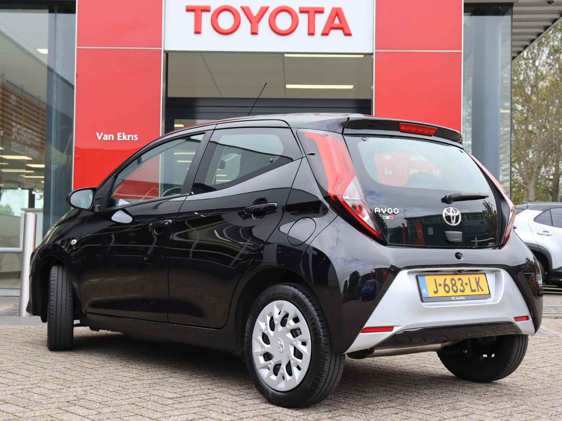 Toyota Aygo 1.0 VVT-i X-Play , Android auto, Apple Carplay - 5/34