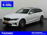 BMW 3-serie Touring 330e xDrive Sport Line Shadow | Trekhaak | Panoramadak | Live Dashboard Professional | Zondag Open!