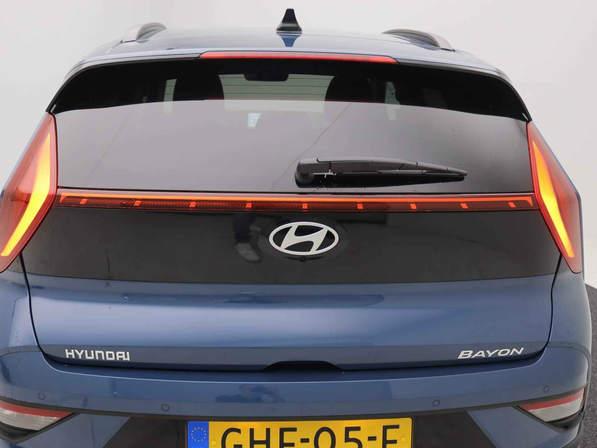 Hyundai Bayon 1.0 T-GDI Premium Sky / Navigatie / Nieuw model / LMV / Full LED lampen / Schuif-kanteldak / Cruise Control / Airco Climate control / - 27/67