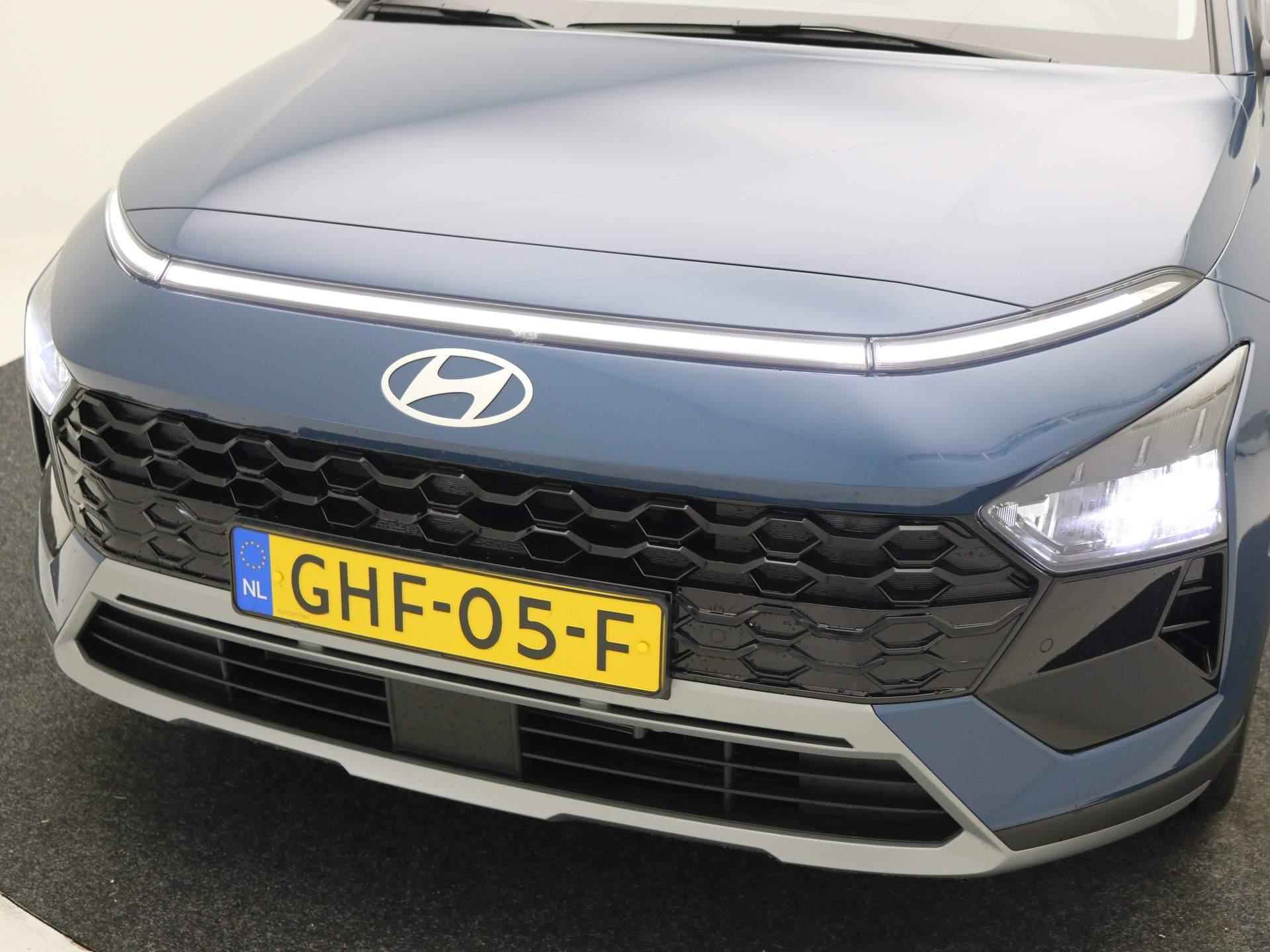 Hyundai Bayon 1.0 T-GDI Premium Sky / Navigatie / Nieuw model / LMV / Full LED lampen / Schuif-kanteldak / Cruise Control / Airco Climate control / - 63/67