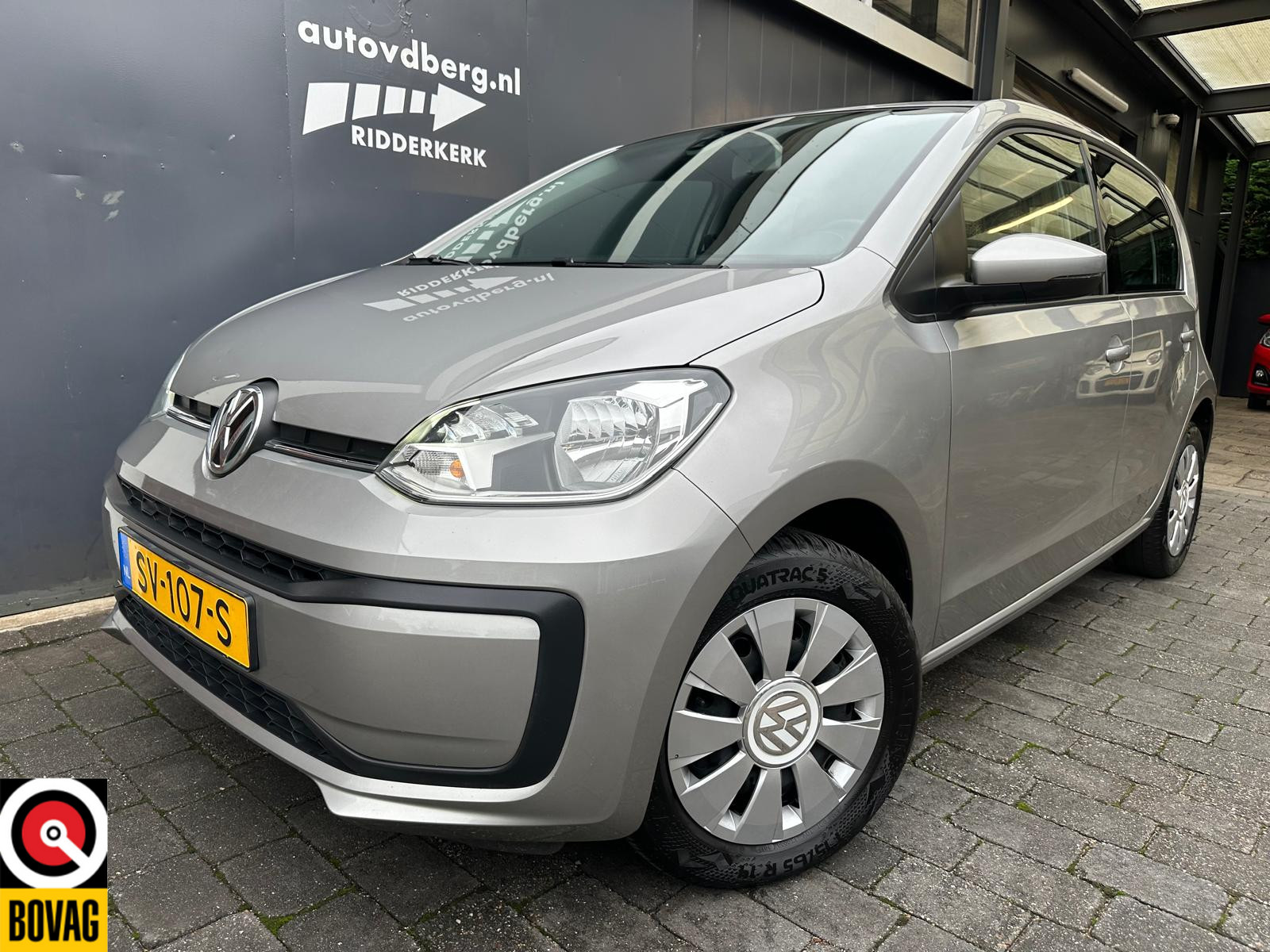 Volkswagen up! 1.0 BMT move up! DAB | Navi App | Airco |