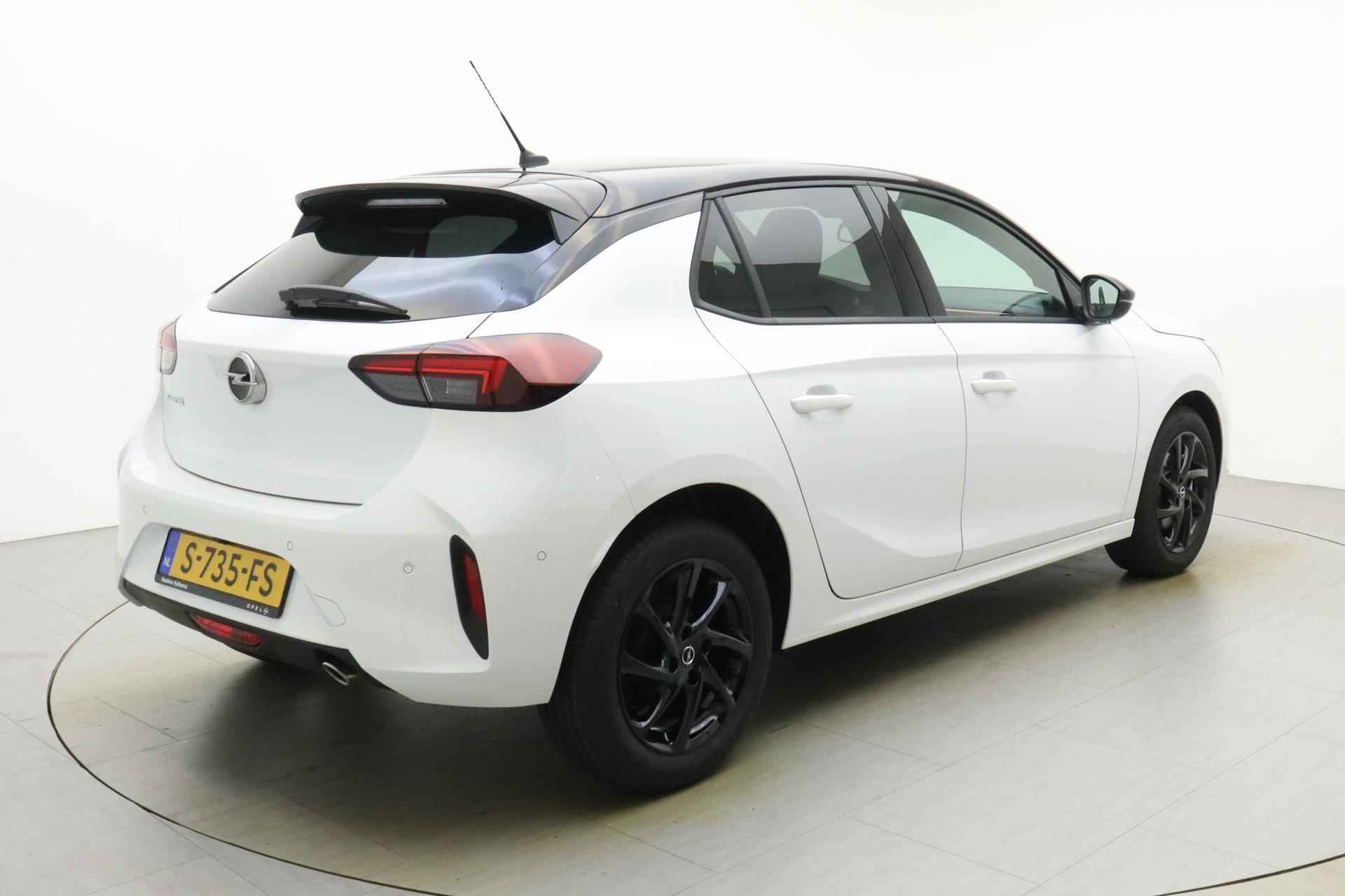 Opel Corsa 1.2 GS Line 100pk | Demo | Airco | Navigatie via Apple Carplay | Camera | Parkeersensoren | Getinte Achterramen - 2/31
