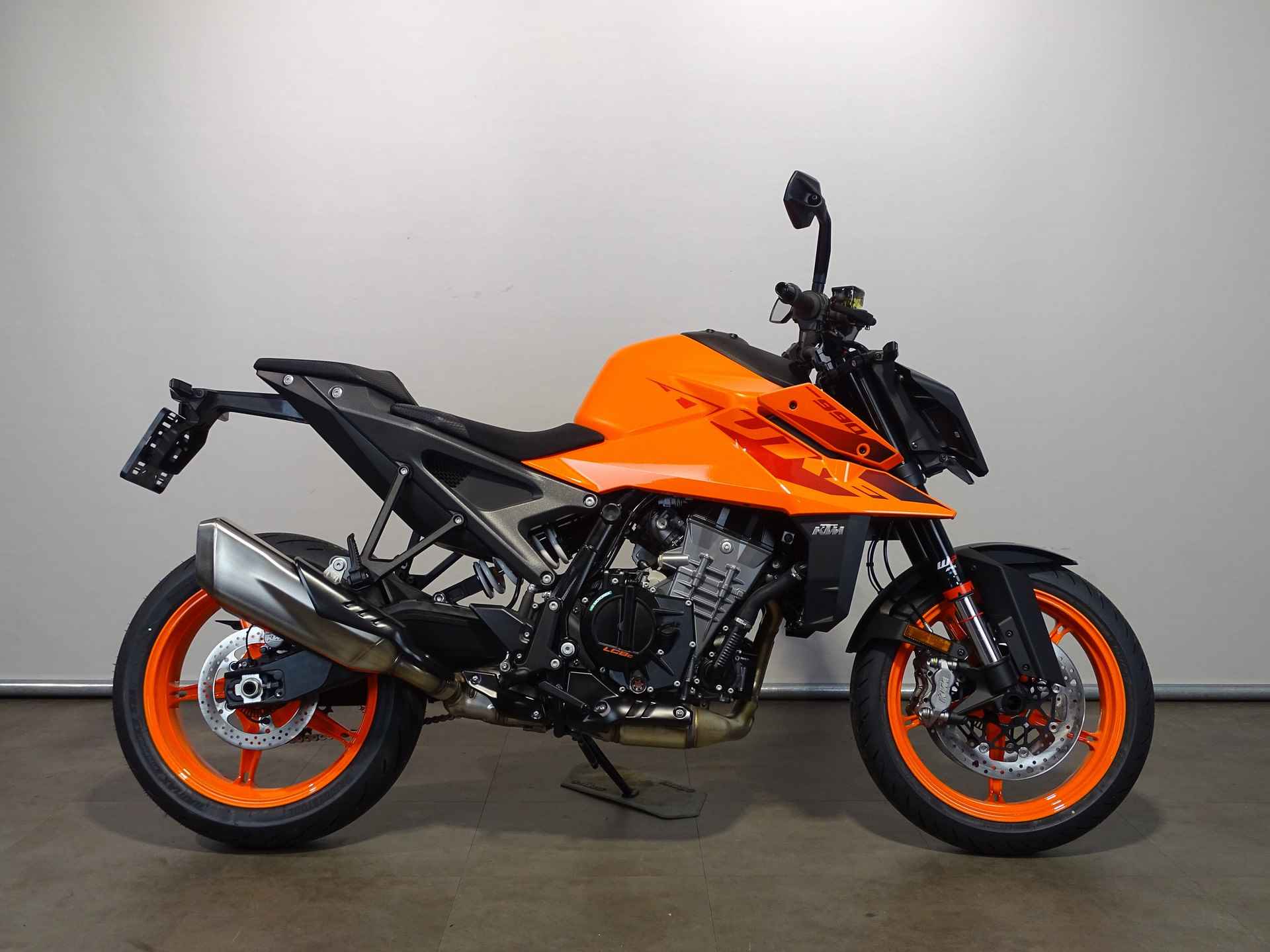 KTM 990 DUKE