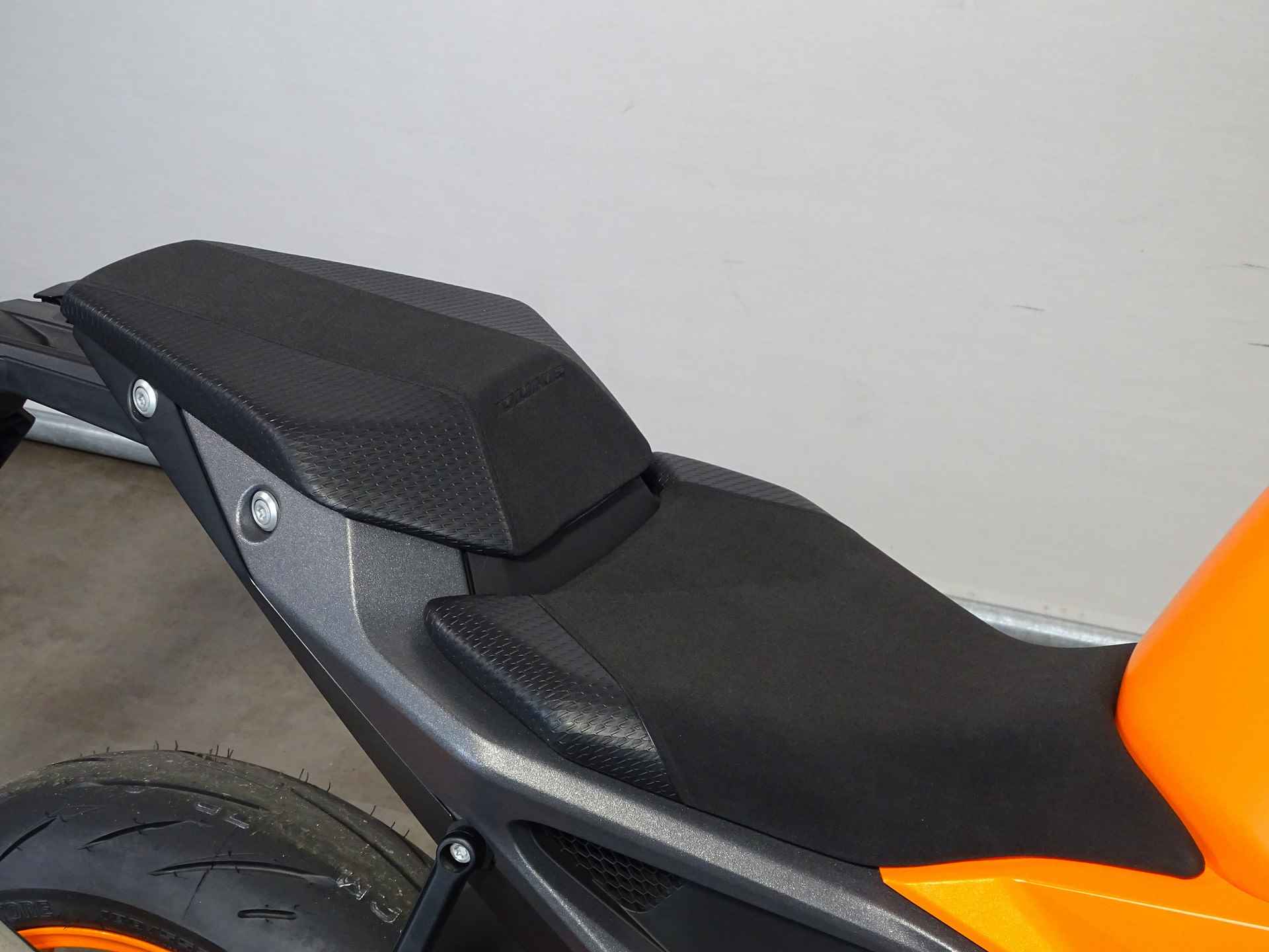 KTM 990 DUKE - 5/13