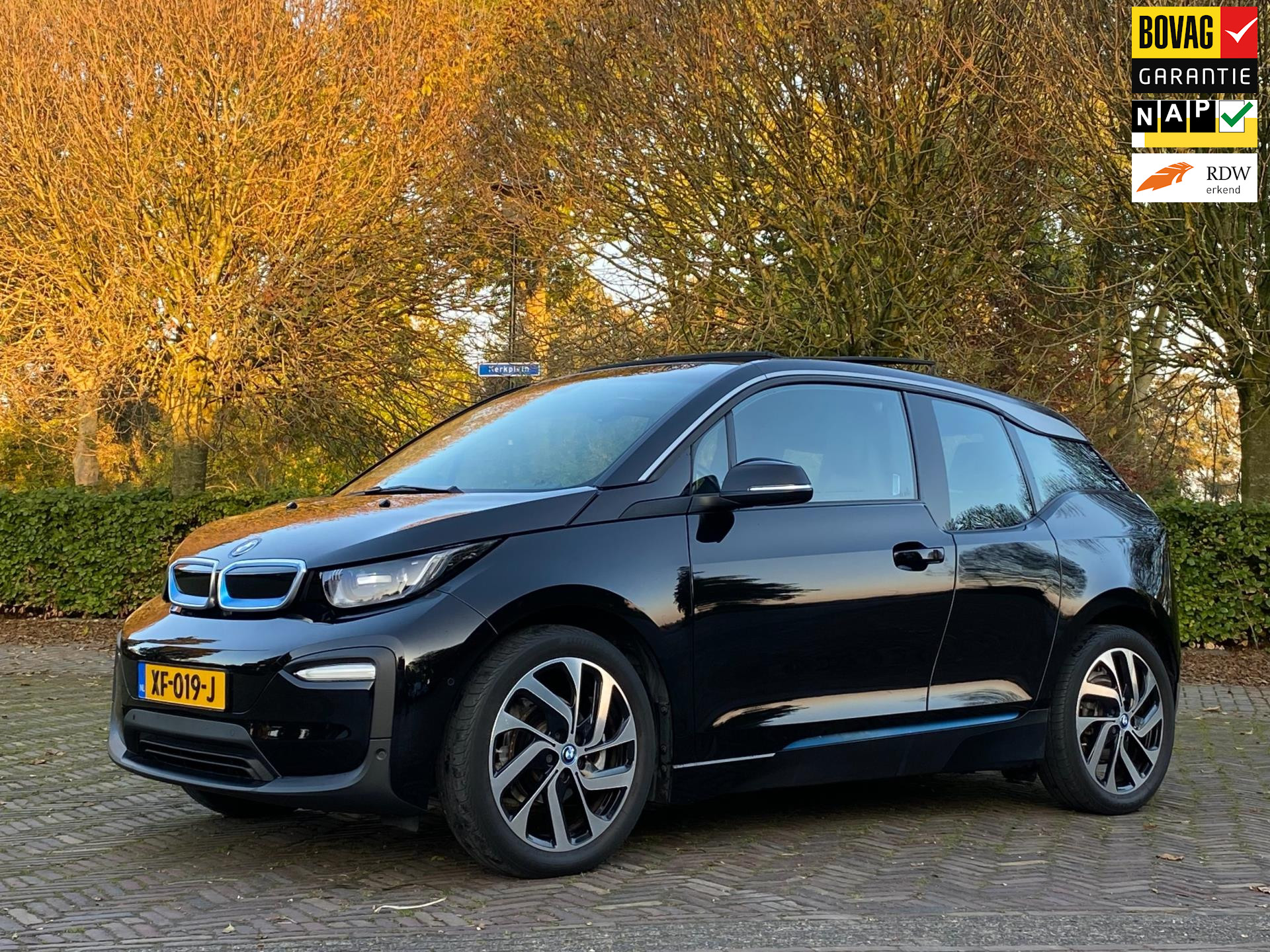 BMW I3 94Ah 33 kWh | LED | Leder | Pano schuif/kanteldak | 19" LMV | Camera | Garantie