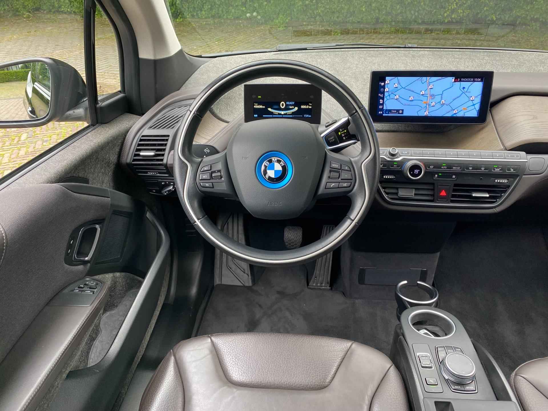 BMW I3 94Ah 33 kWh | LED | Leder | Pano schuif/kanteldak | 19" LMV | Camera | Garantie - 14/43